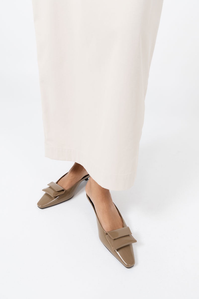 Petit Pouch Heel - Oak - 5