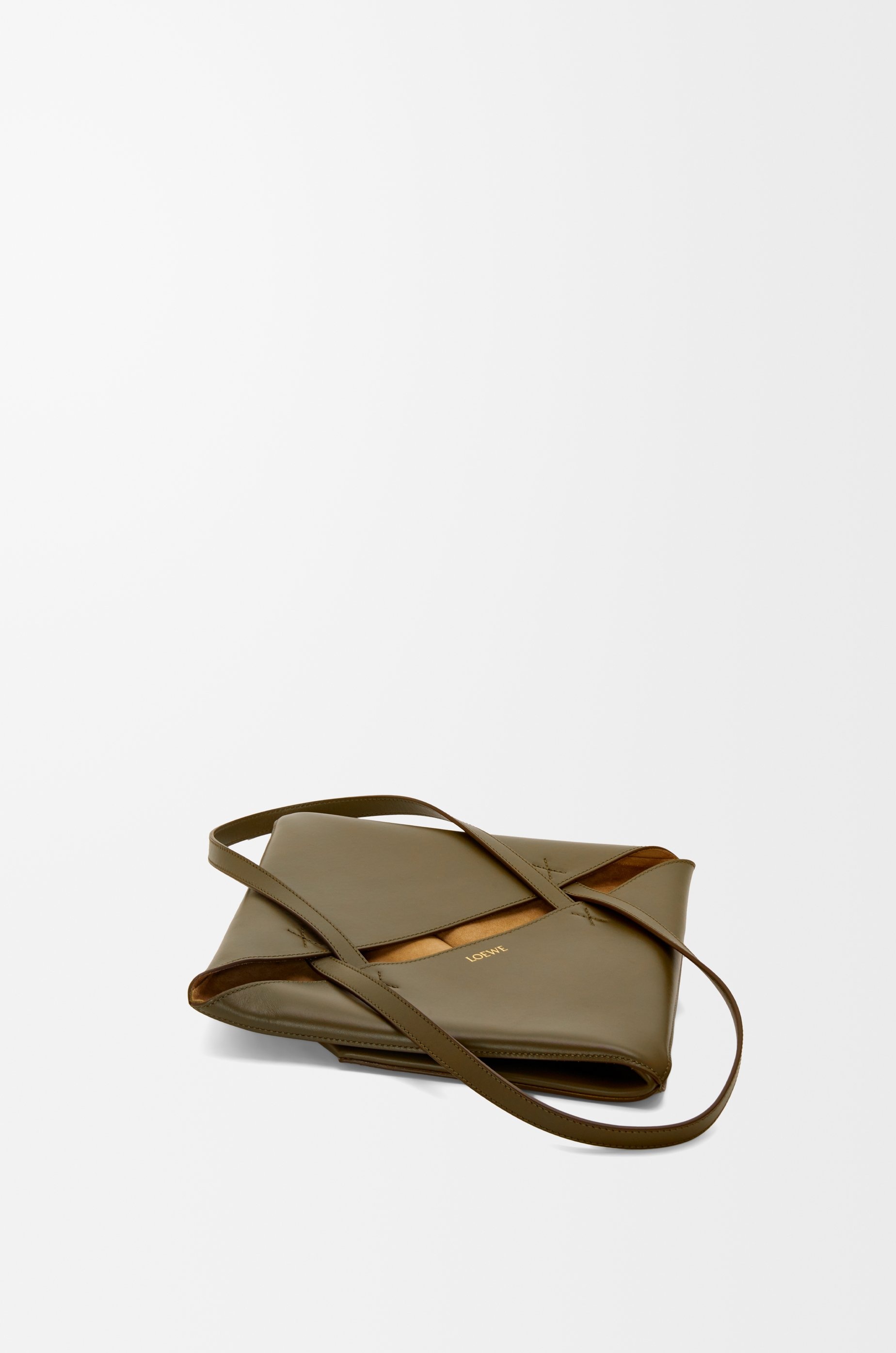 Puzzle Fold Tote in shiny calfskin - 6