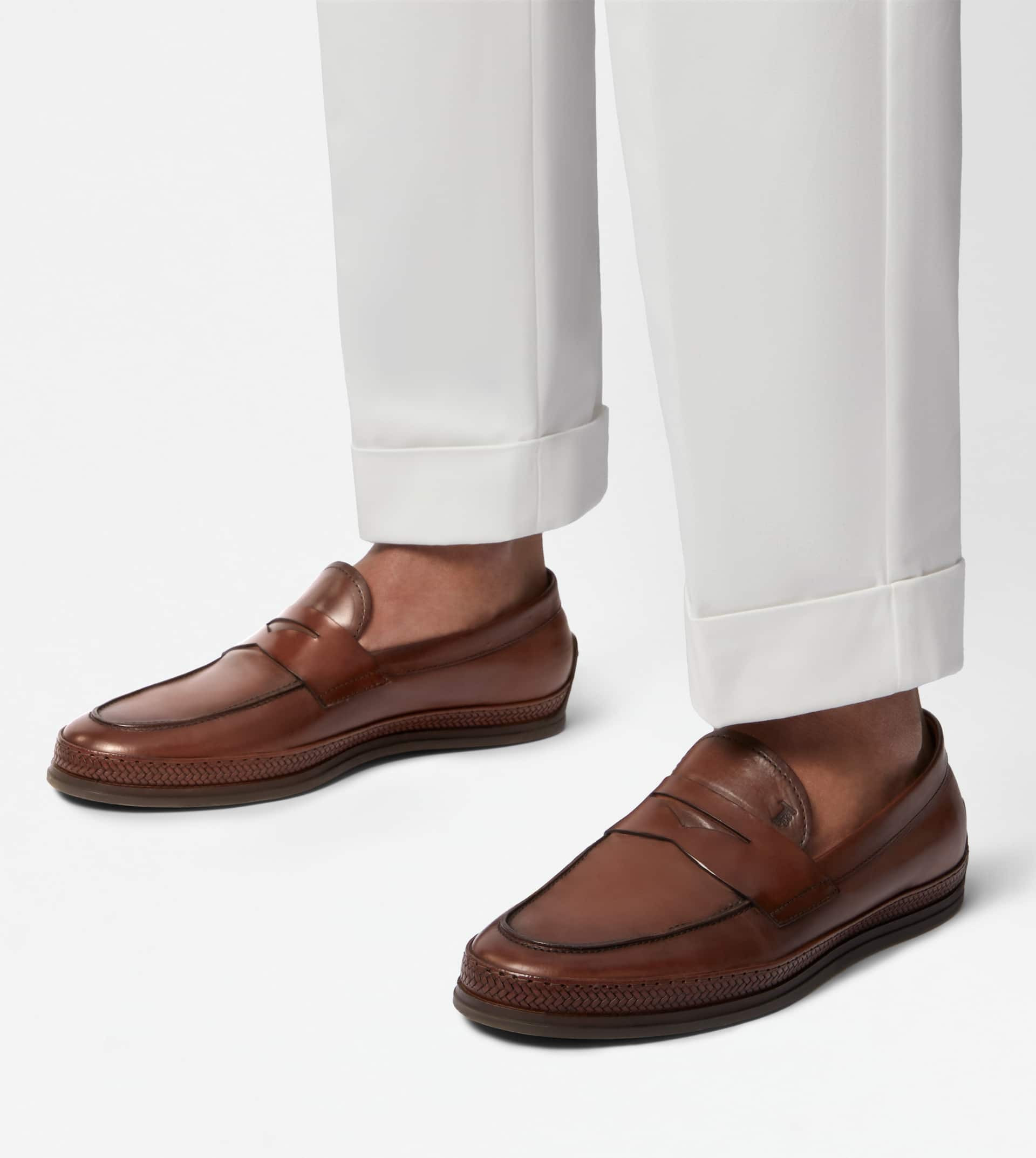 LOAFERS IN LEATHER - BROWN - 6