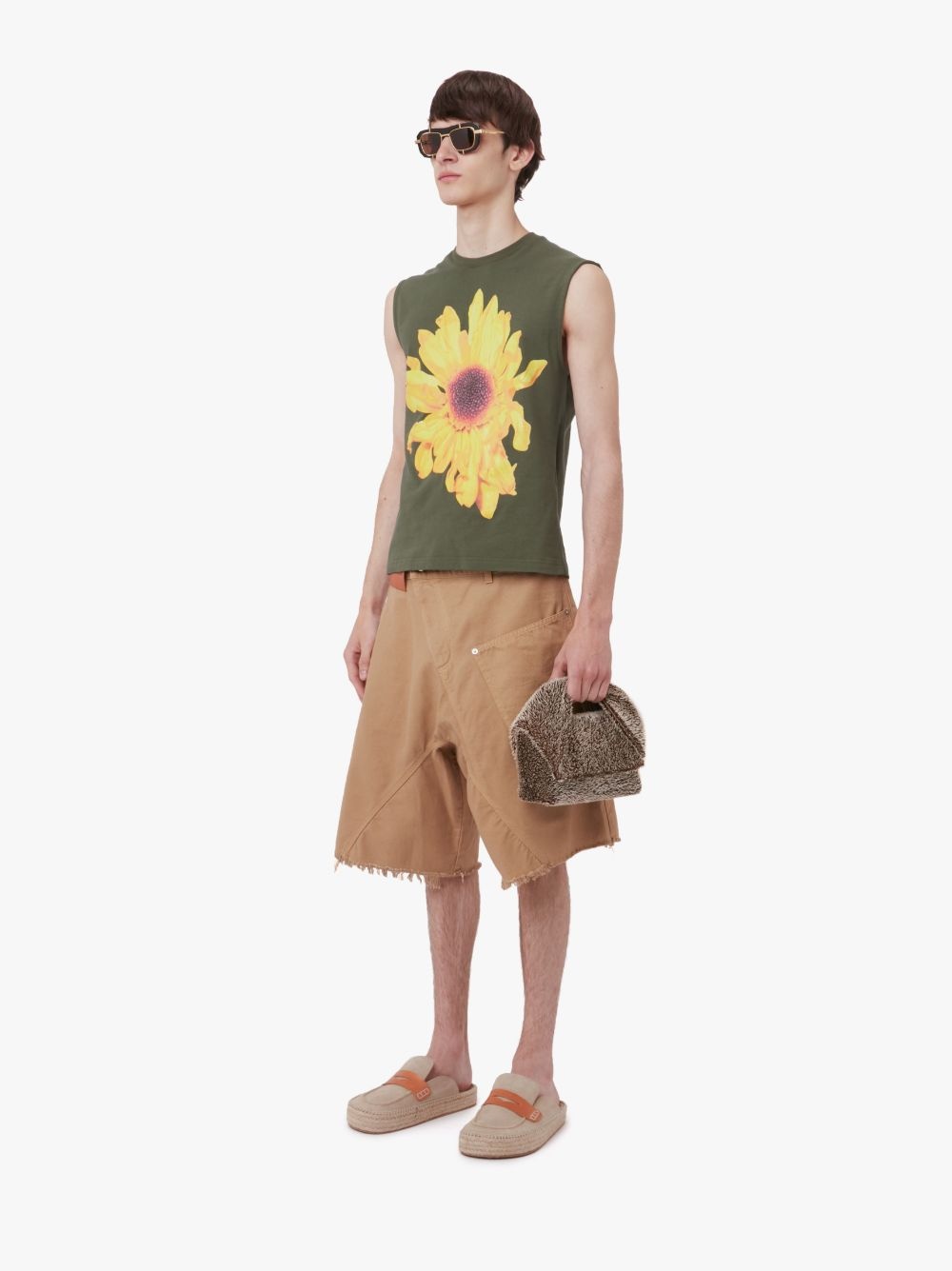 SUNFLOWER GRAPHIC PRINT VEST - 4