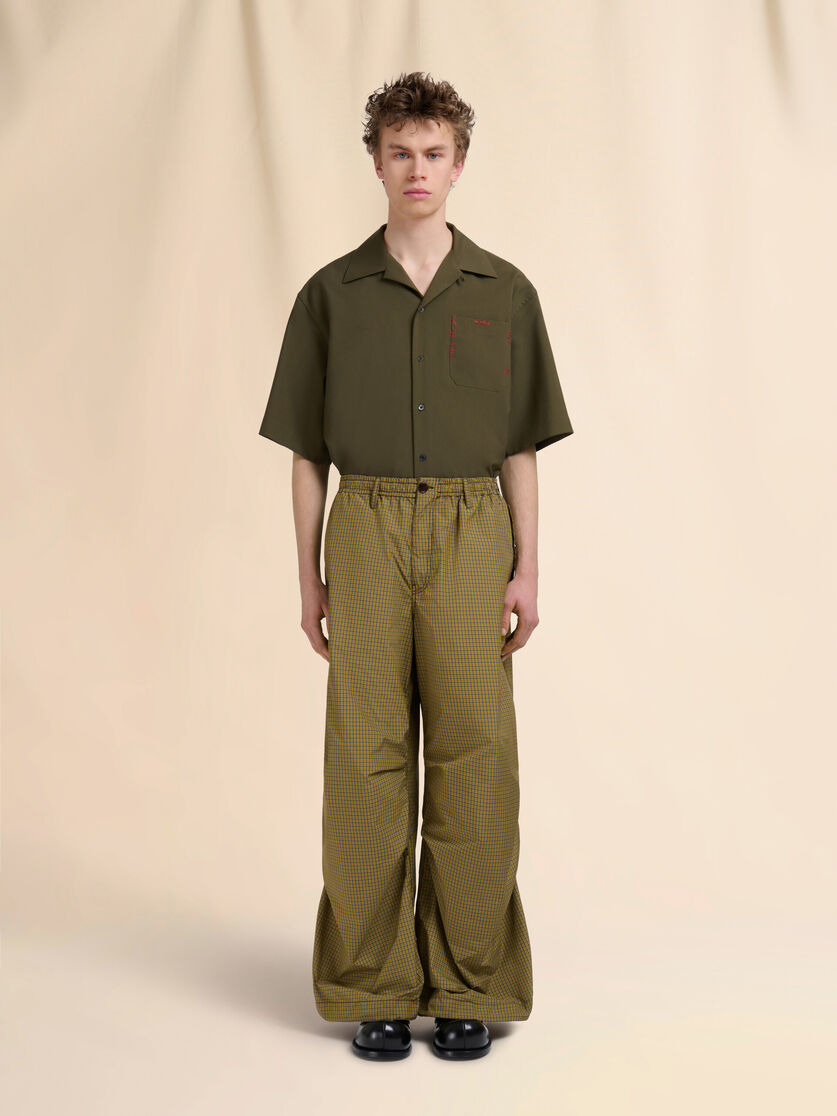 YELLOW CHECKED NYLON CARGO PANTS WITH TRUNKAROO LOGO - 2