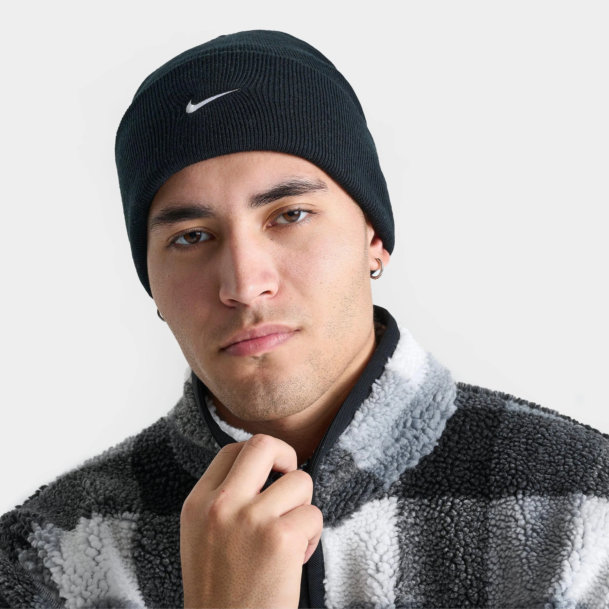 NIKE PEAK SWOOSH BEANIE HAT - 1