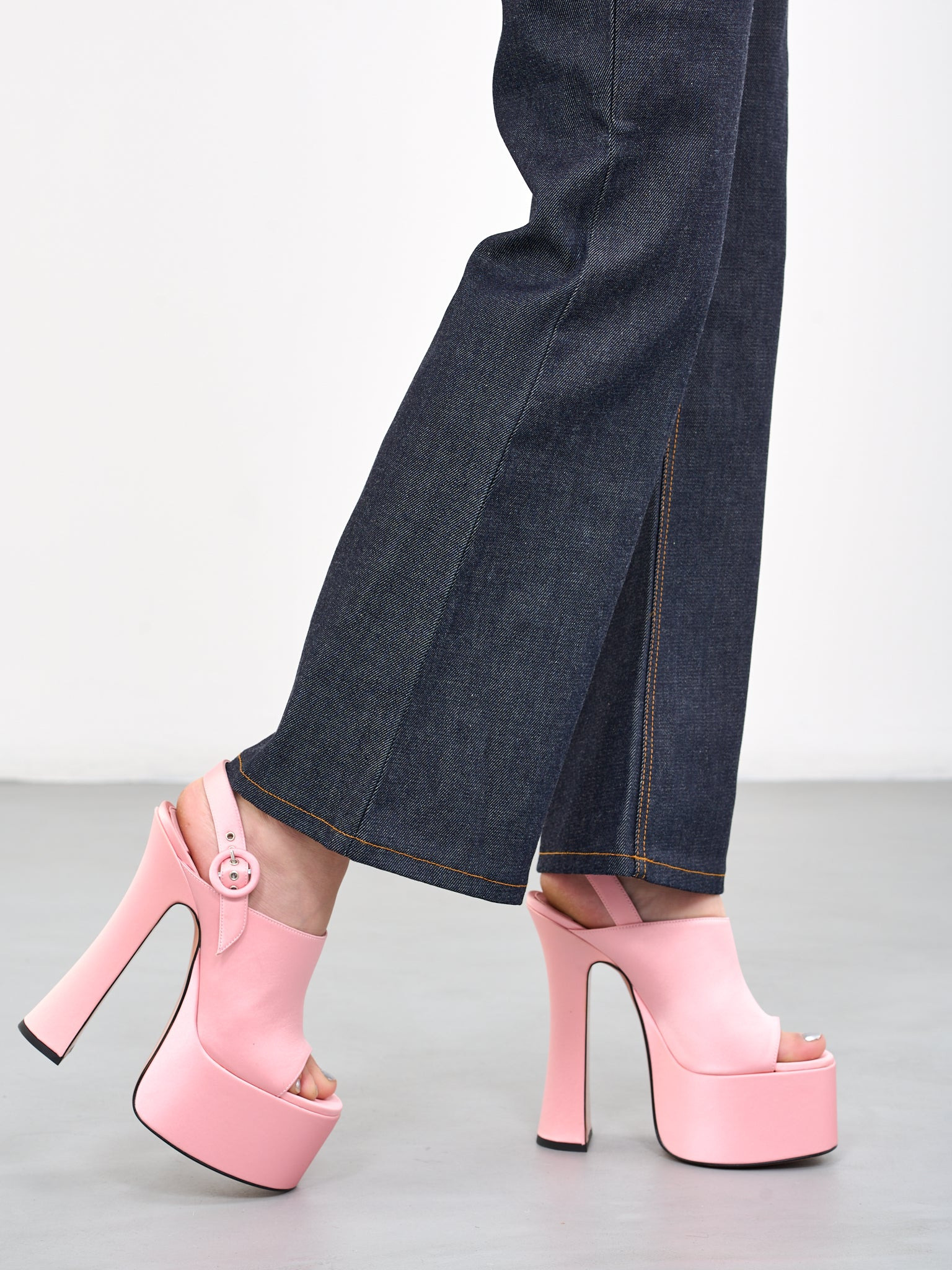 Denim Butterfly Hot Jeans - 5