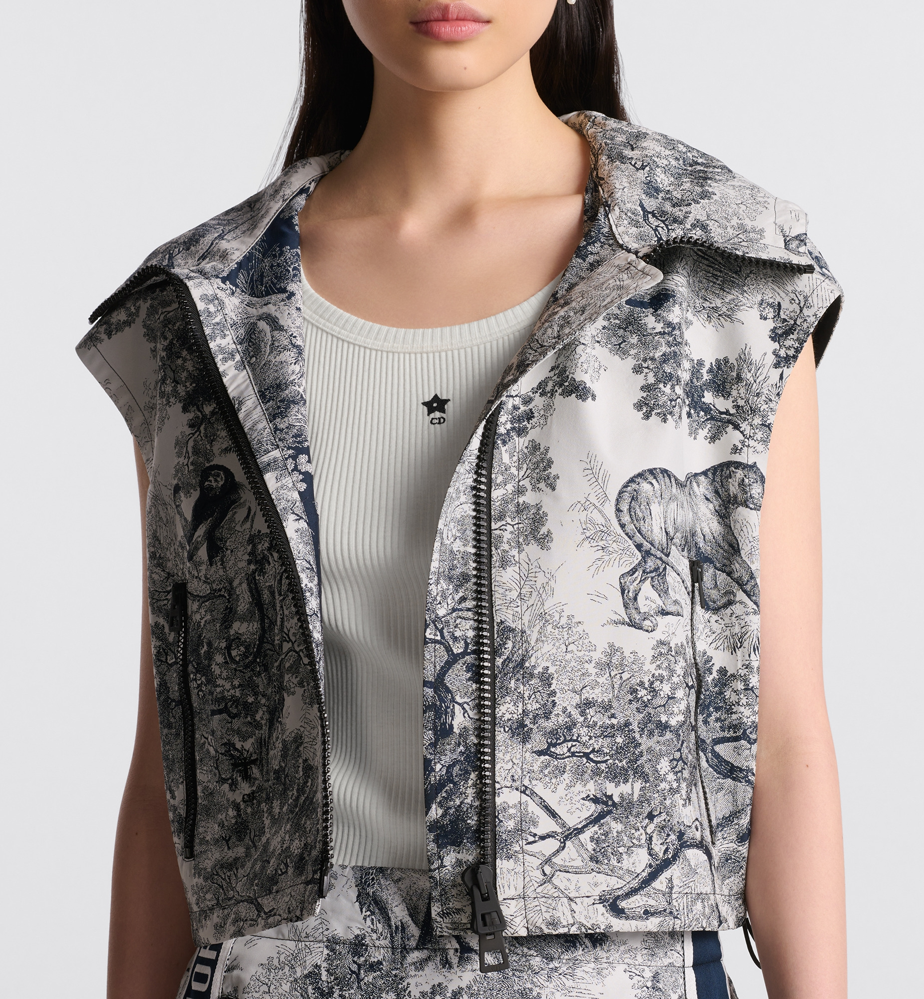 Hooded Vest - 4