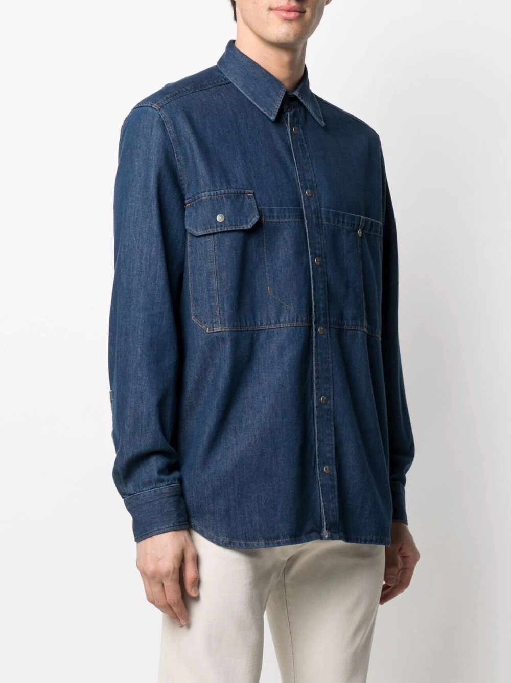 pointed-collar buttoned denim shirt - 3