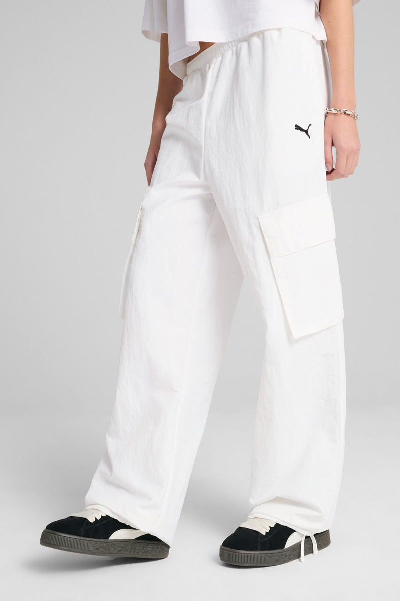 PUMA Wardrobe Essentials Women's Relaxed Woven Cargo Pants outlook