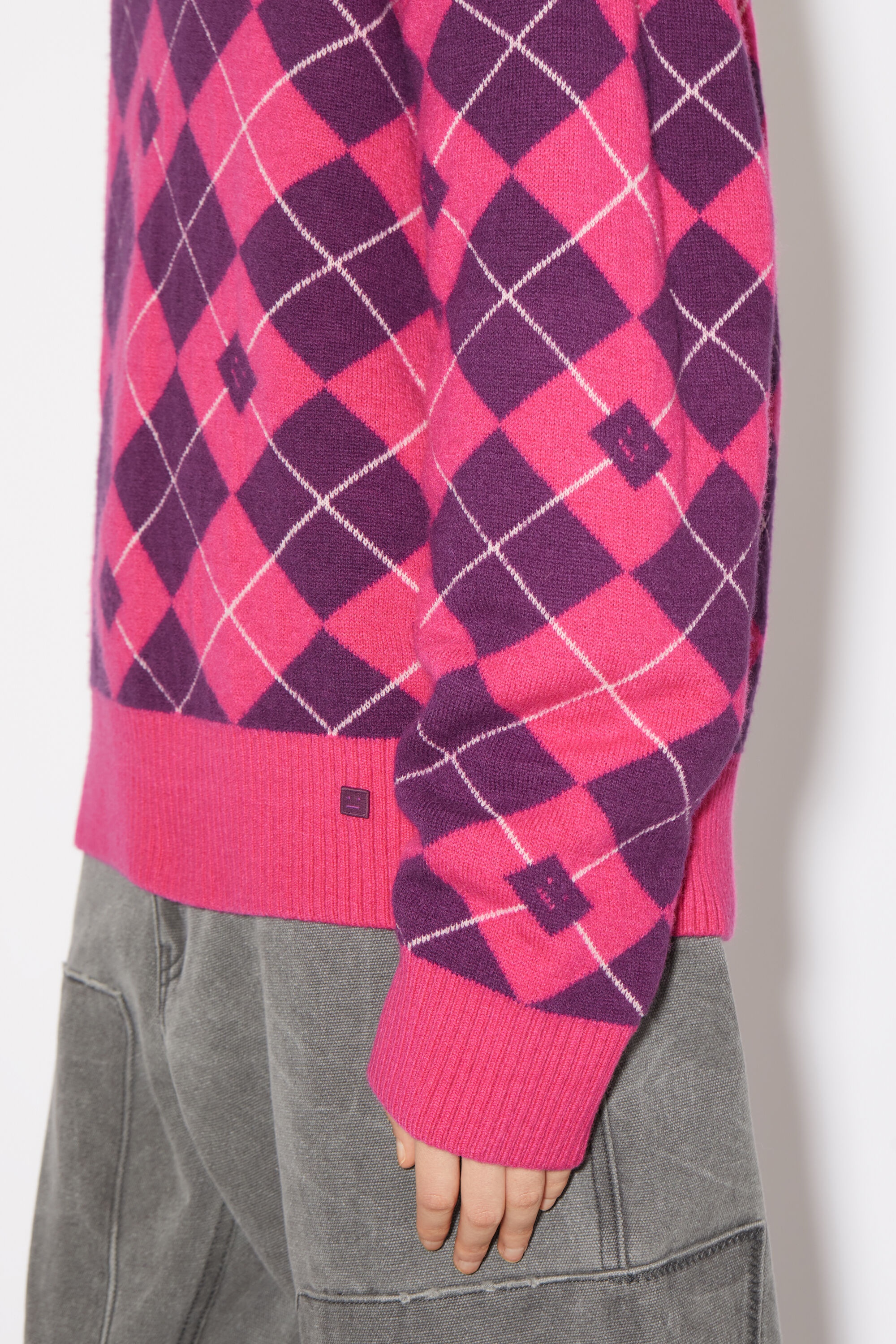 Argyle jacquard wool jumper - Bright pink/mid purple - 4
