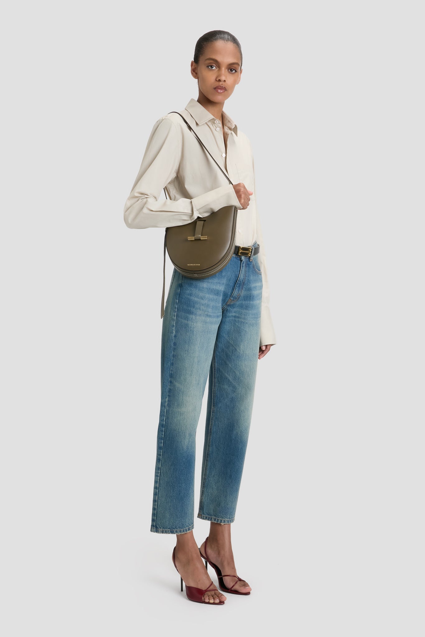 Dia Crossbody Bag In Dark Khaki Smooth Leather - 2