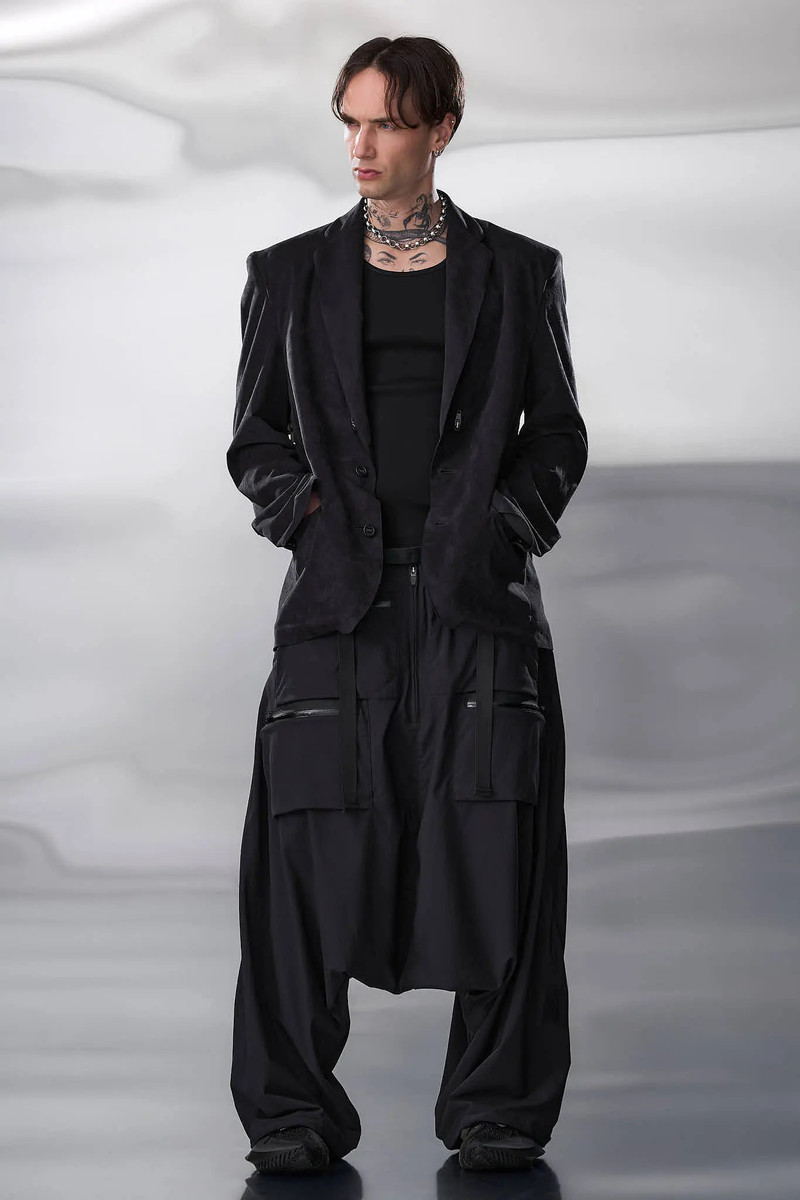 J130-TO Scrim Laced Ultra-Microfiber Blazer 1