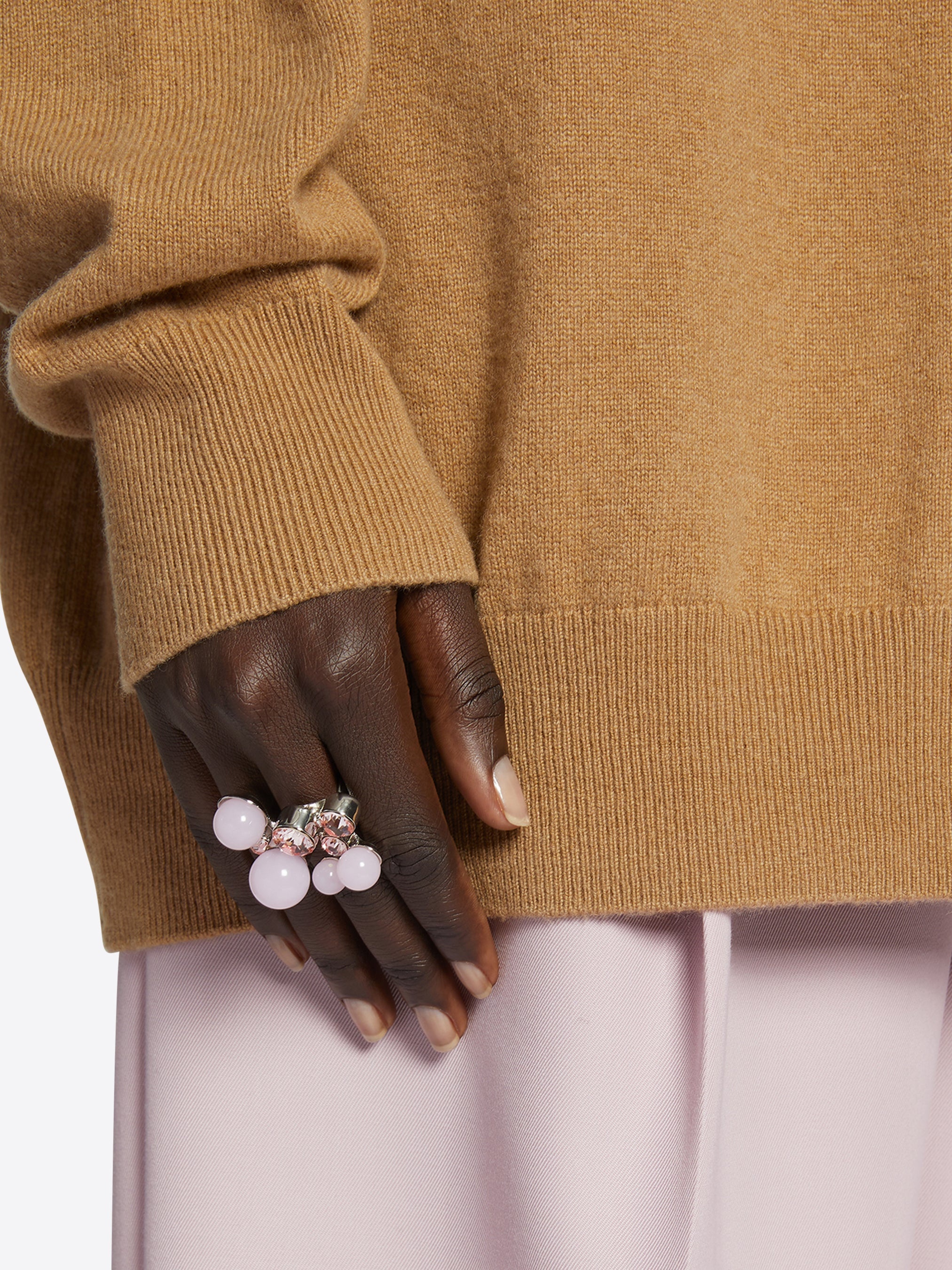 ORNAMENTED RING - 4