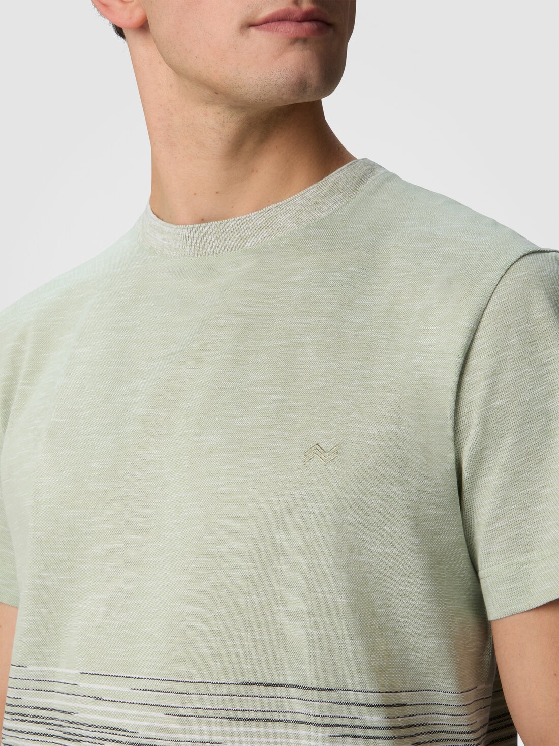 Crewneck T-shirt in slub cotton and linen with zigzag embroidery - 5