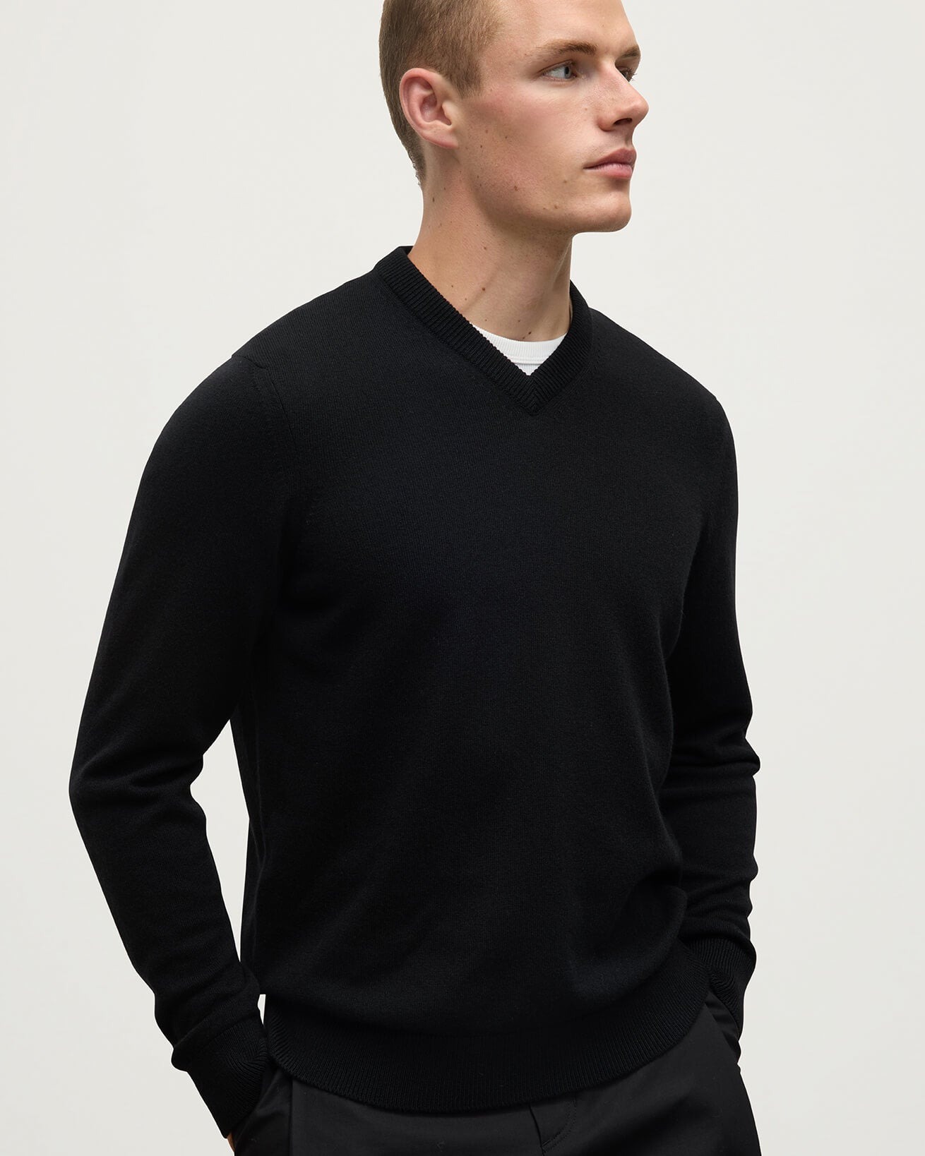 Classic Cashmere Black V Neck Jumper - 5