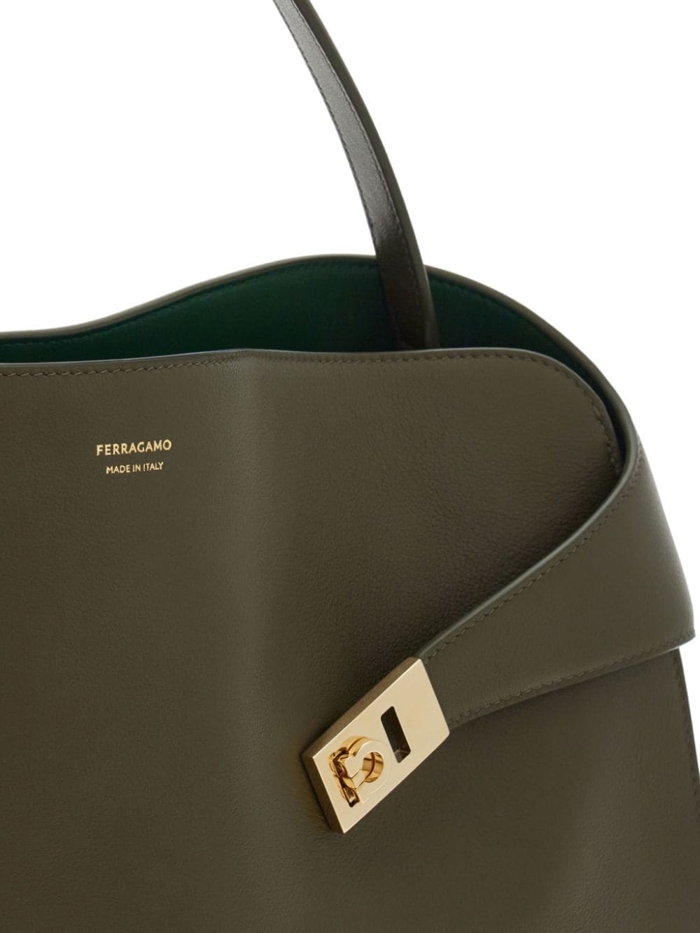 medium Hug shoulder bag - 4