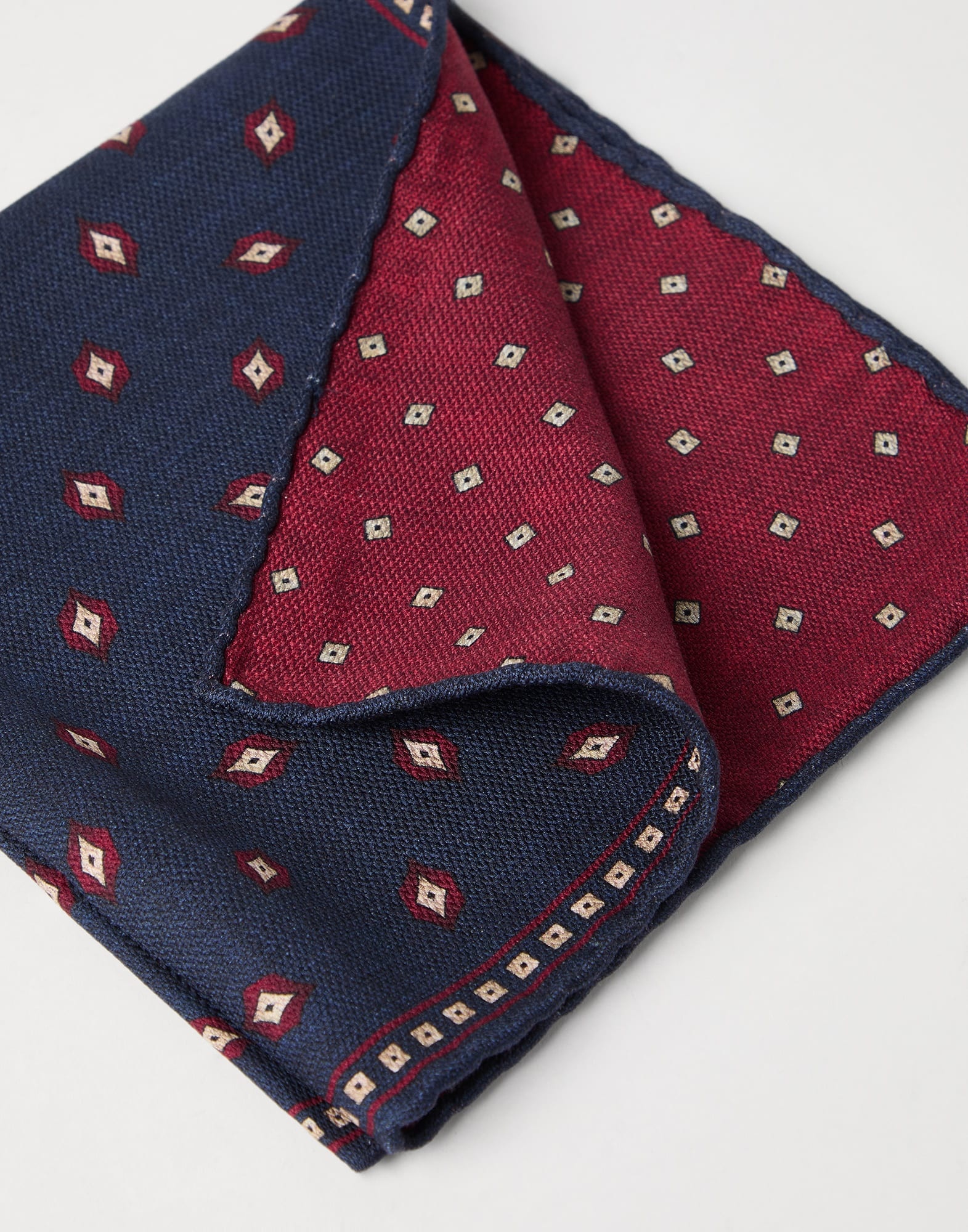Silk pocket square with diamond design - 2