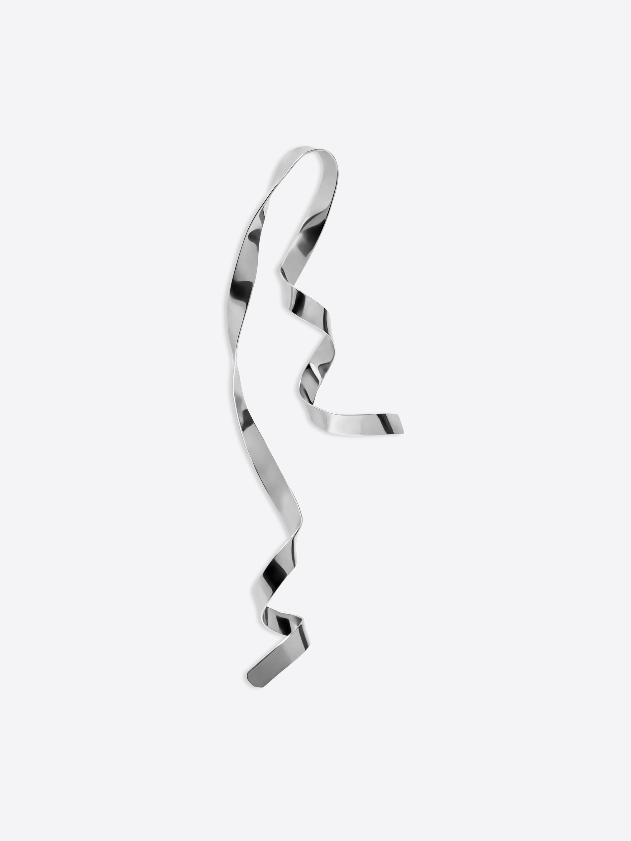 CURLY EARPIN - 1