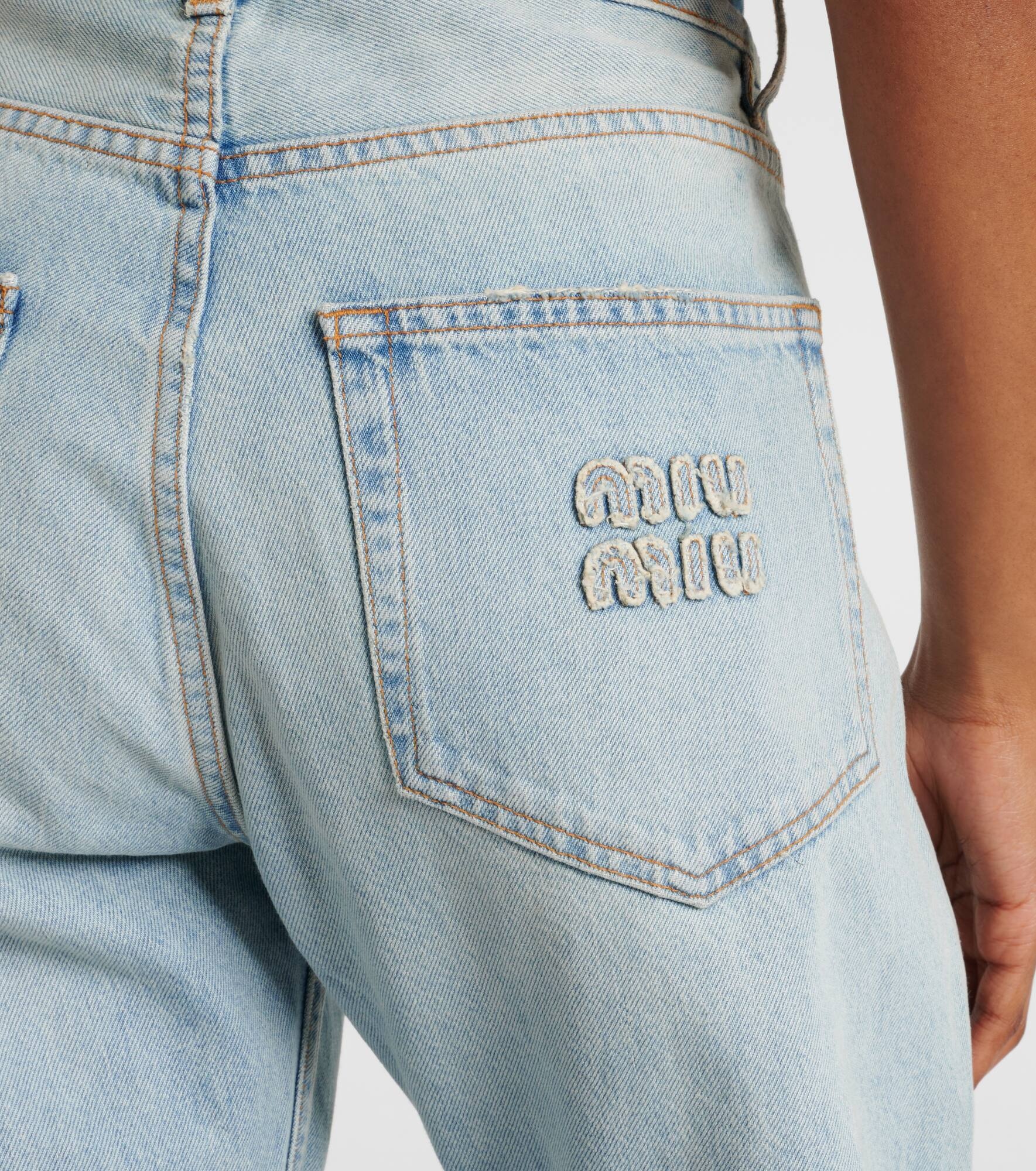 Low-rise wide-leg jeans - 6