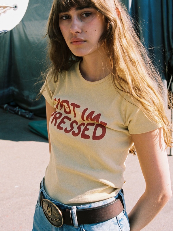 Eve T-Shirt Not Impressed Mustard - 2