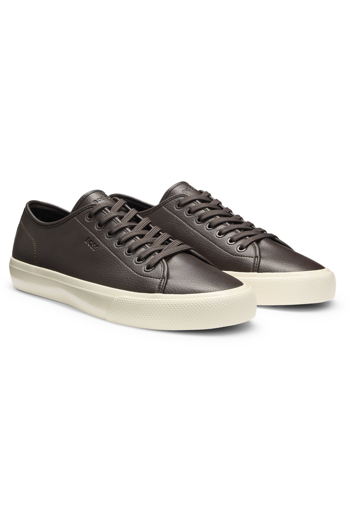 LOW-TOP TRAINERS IN GRAINED FAUX LEATHER - 2