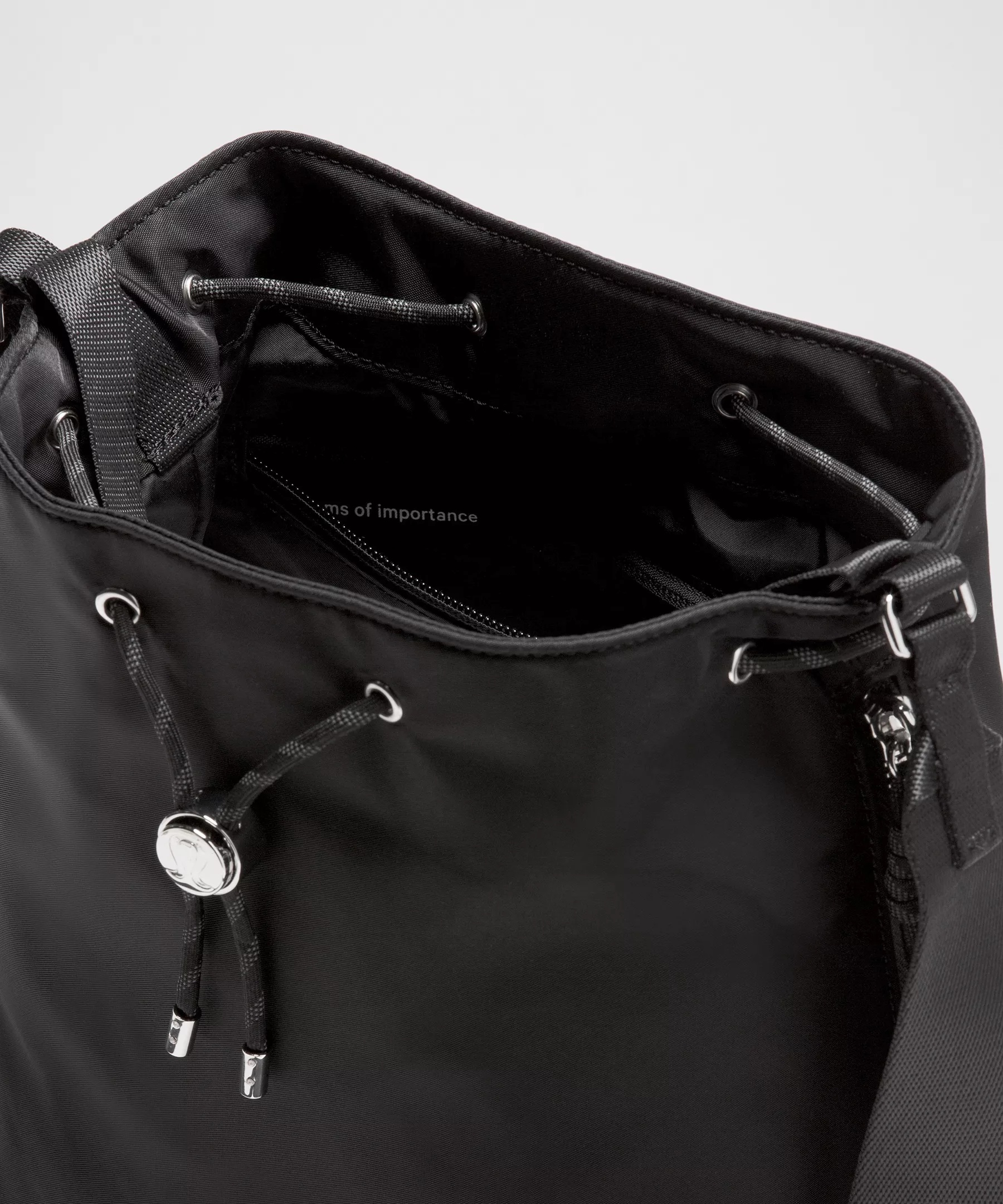 Drawstring Bucket Crossbody Bag 5L - 4