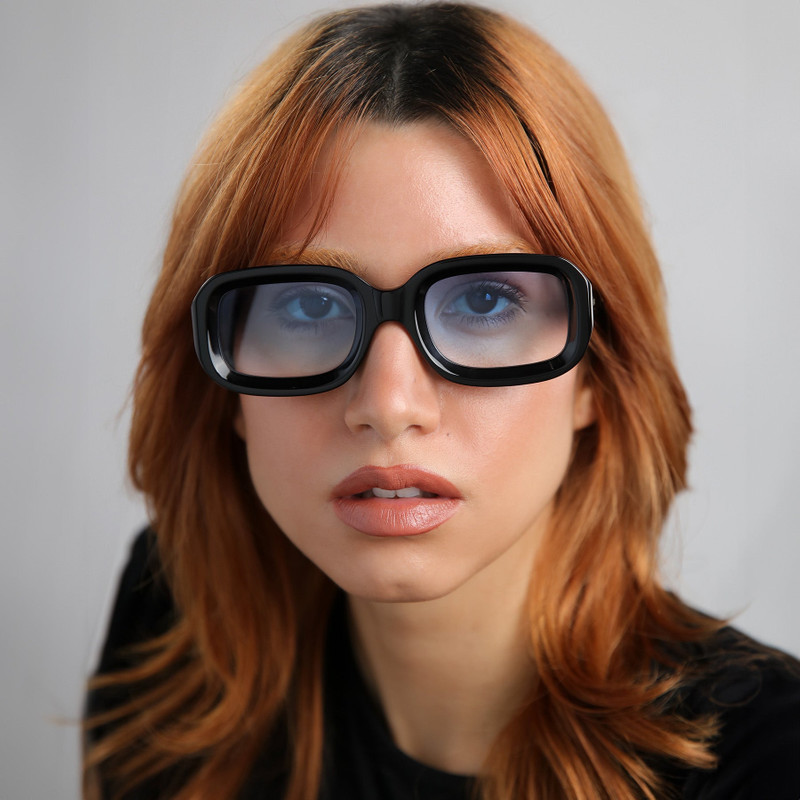 illesteva Vinyl Sunglasses outlook