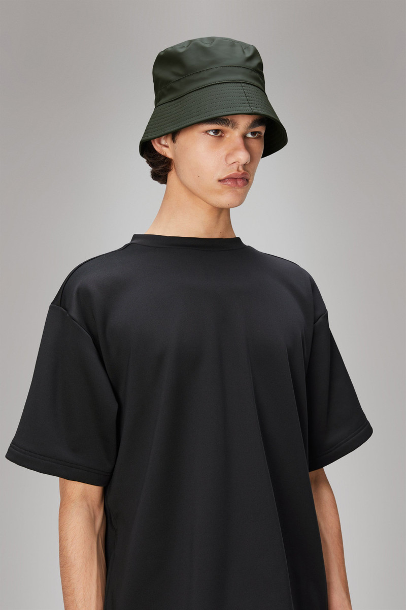 RAINS Bucket Hat outlook