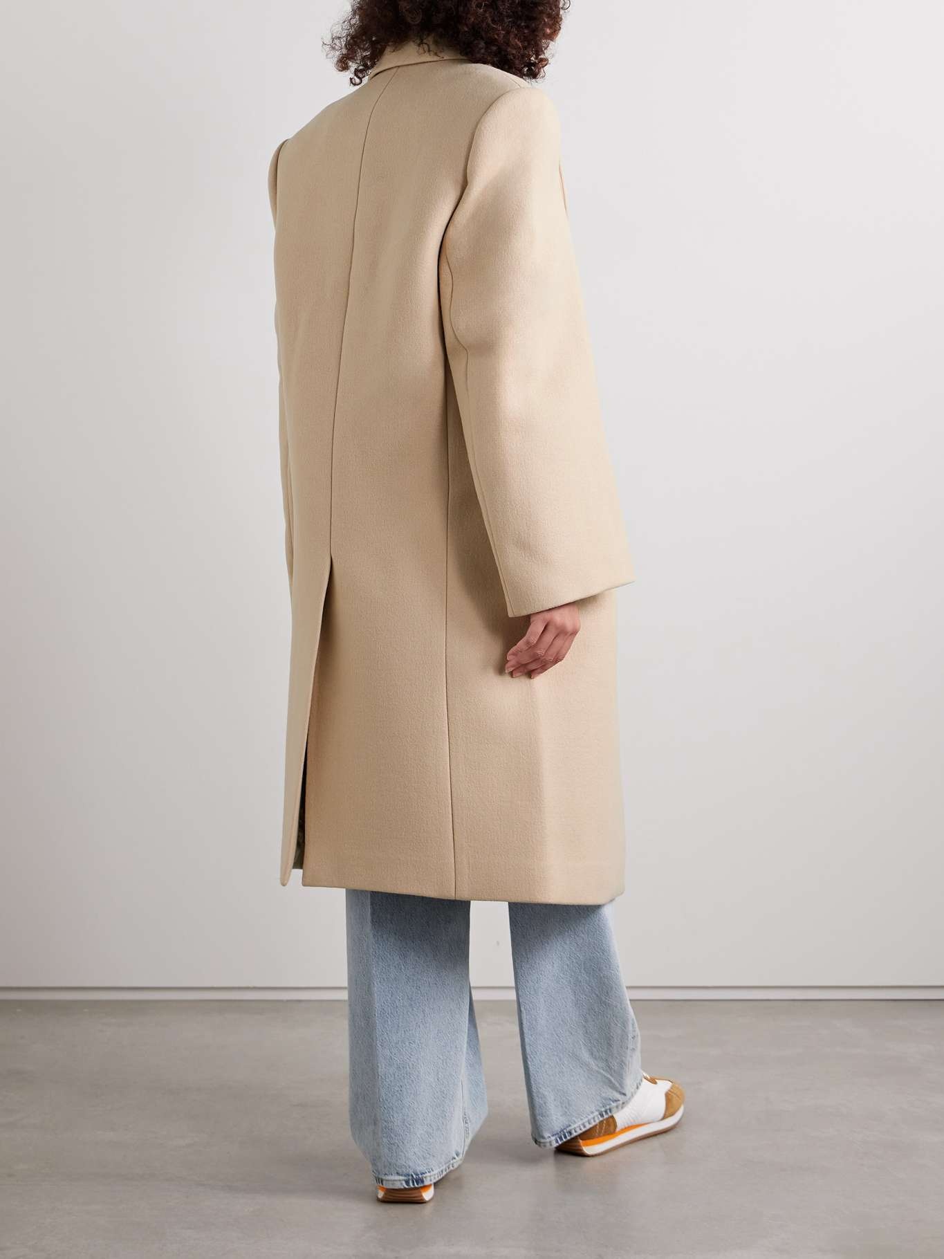 + Hailey Bieber double-breasted wool coat Beige - 4