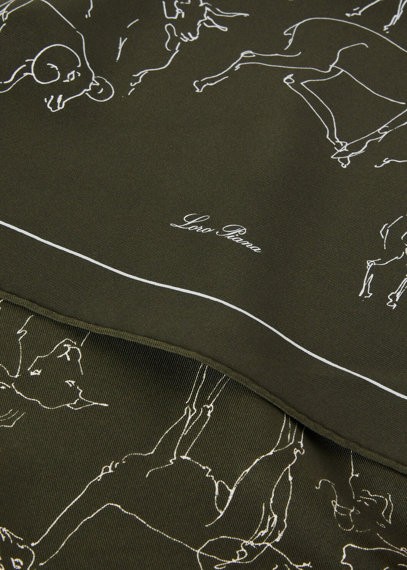 The Art Of Finest Fibers Foulard 3