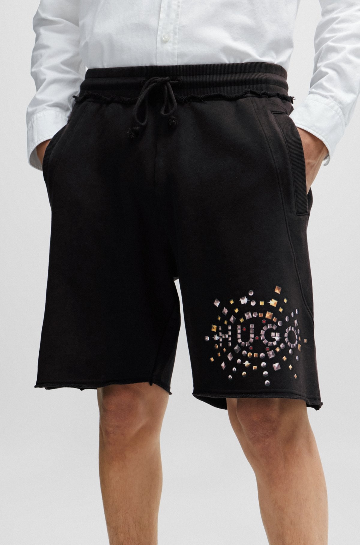 COTTON-TERRY SHORTS WITH STUD-EFFECT ARTWORK - 3