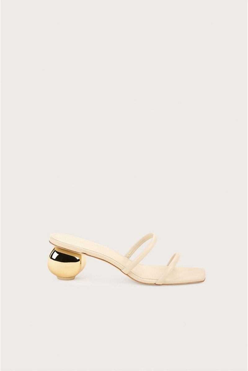 LEORA SANDAL 1