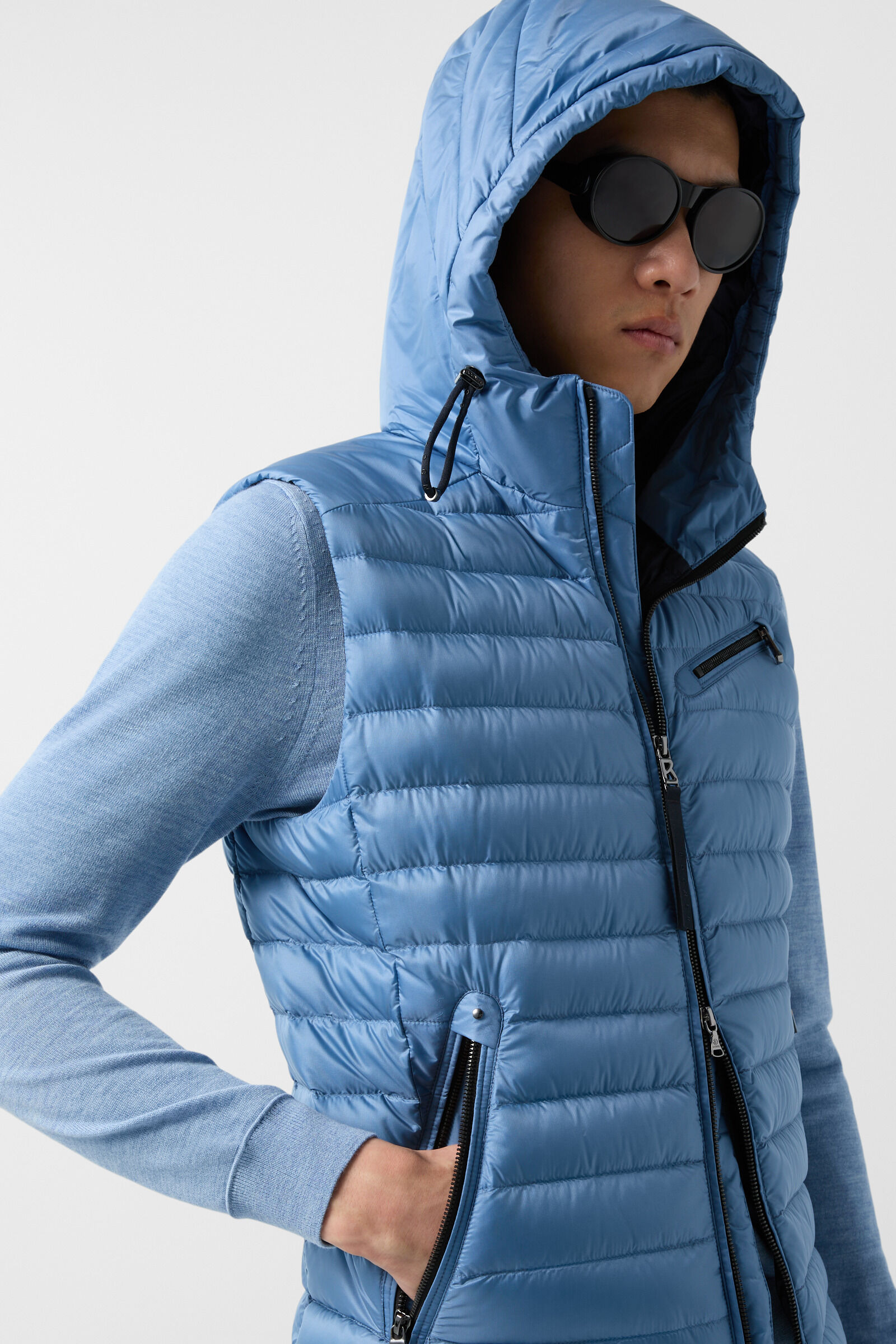Lonne lightweight down vest in Blue - 6