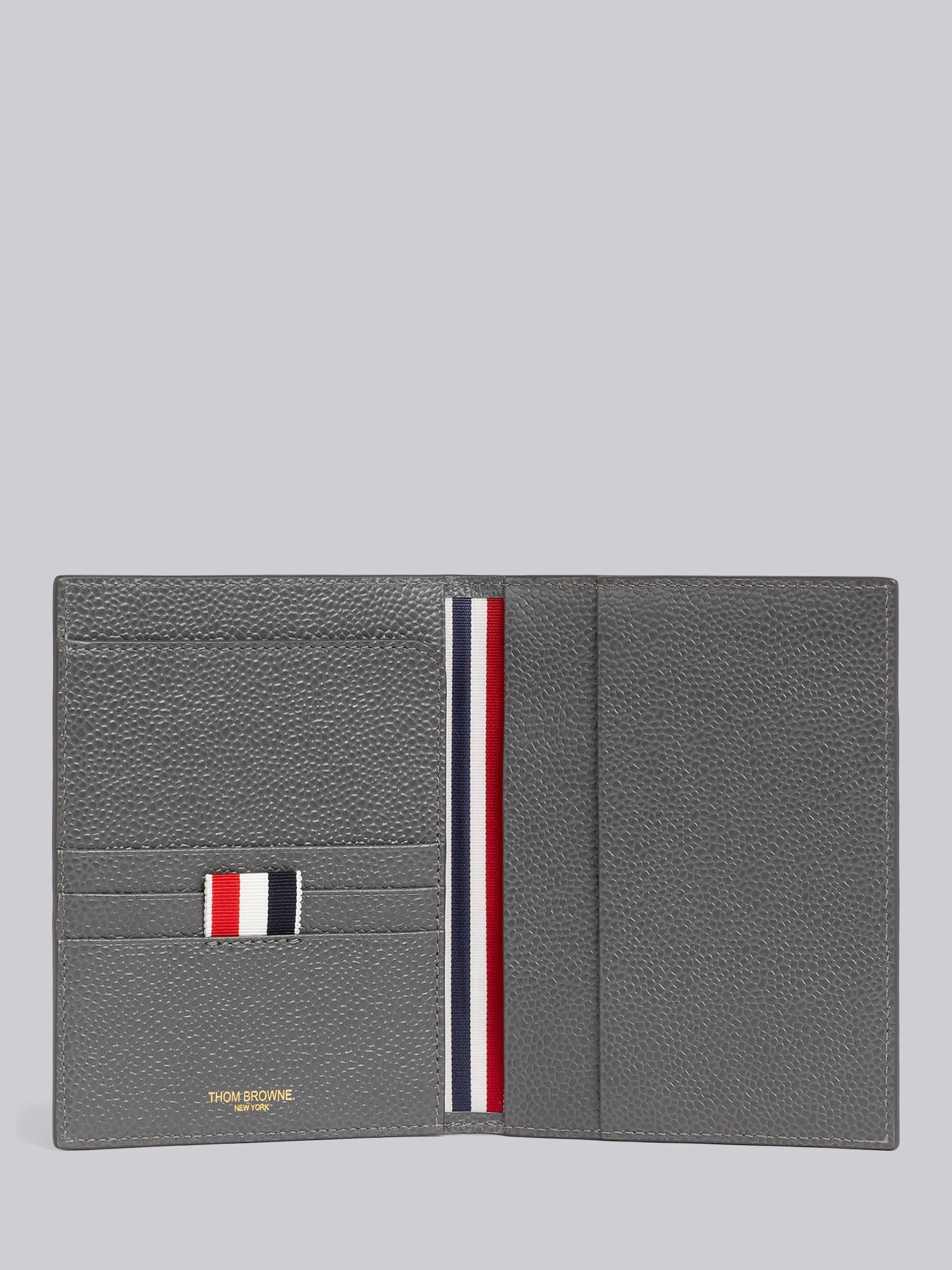 4-bar passport holder - 3