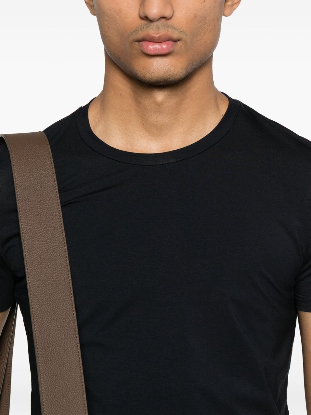 round-neck T-shirt - 4