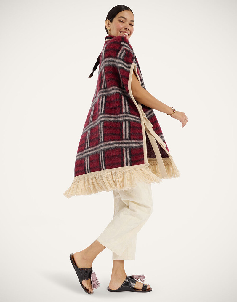 Check Poncho 6