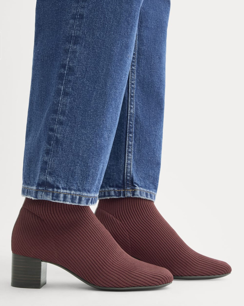 THE GLOVE BOOT 3