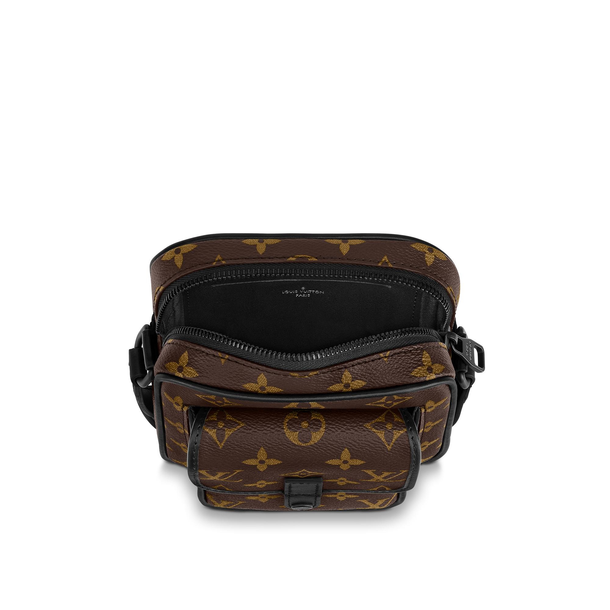 Christopher Wearable Wallet 5