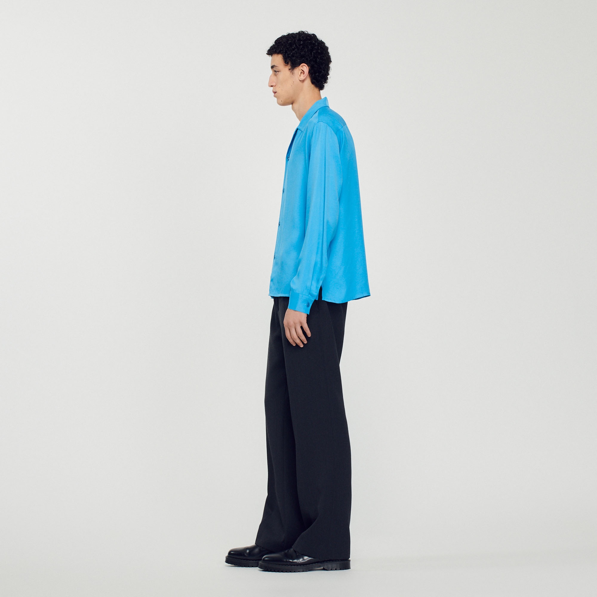 Floaty shirt with spread collar - 7