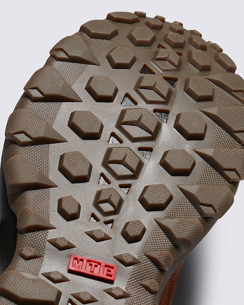 Crestline Waterproof Shoe 5