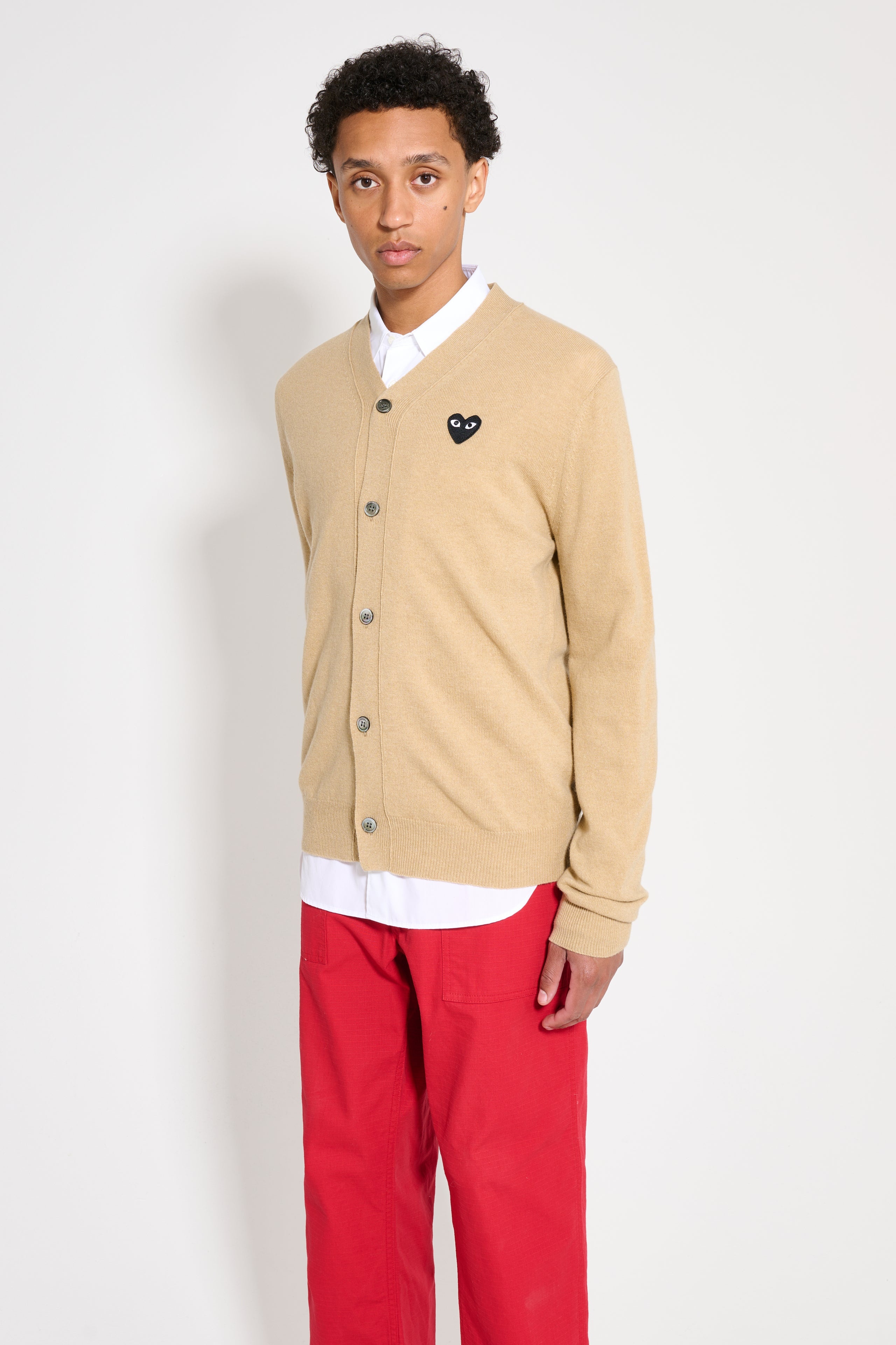 COMME DES GARÇONS PLAY SMALL HEART KNITTED CARDIGAN LIGHT CAMEL / BLACK - 2