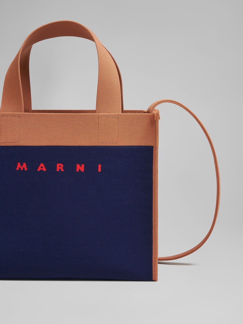 SMALL SHOPPING BAG IN BLUE AND BROWN JACQUARD - 5
