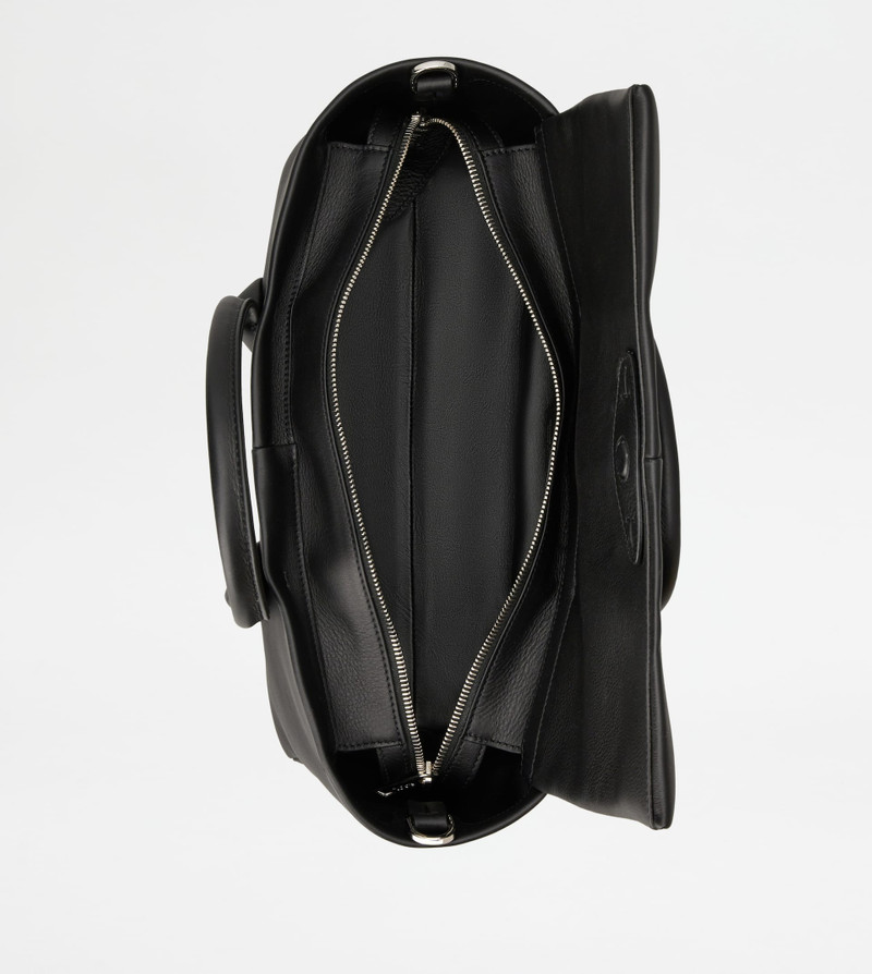 TOD'S DI BAG REVERSE FLAP IN LEATHER SMALL - BLACK 7