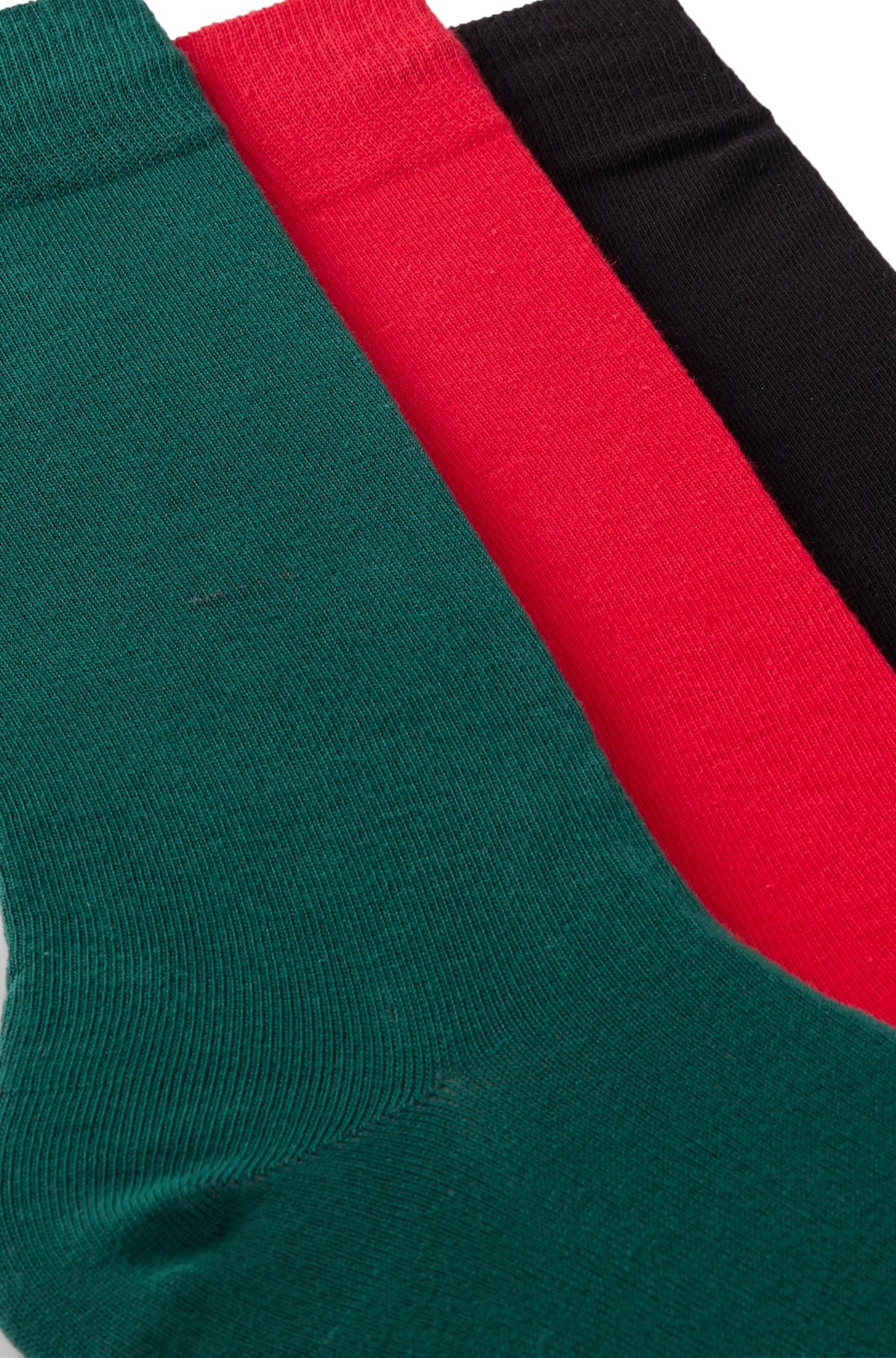 TRIPLE-PACK OF REGULAR-LENGTH SOCKS - 2