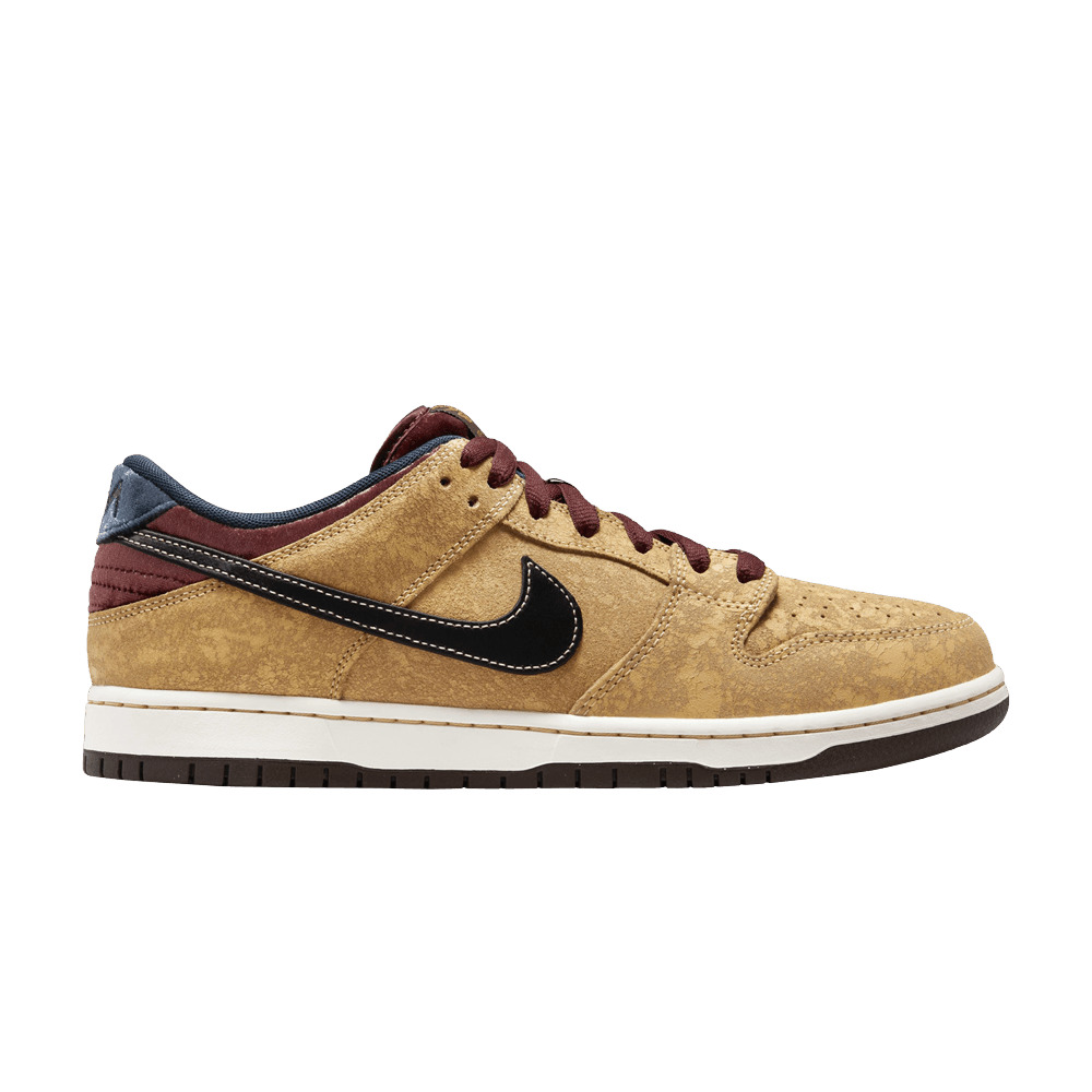 Dunk Low SB 'City of Cinema' - 1