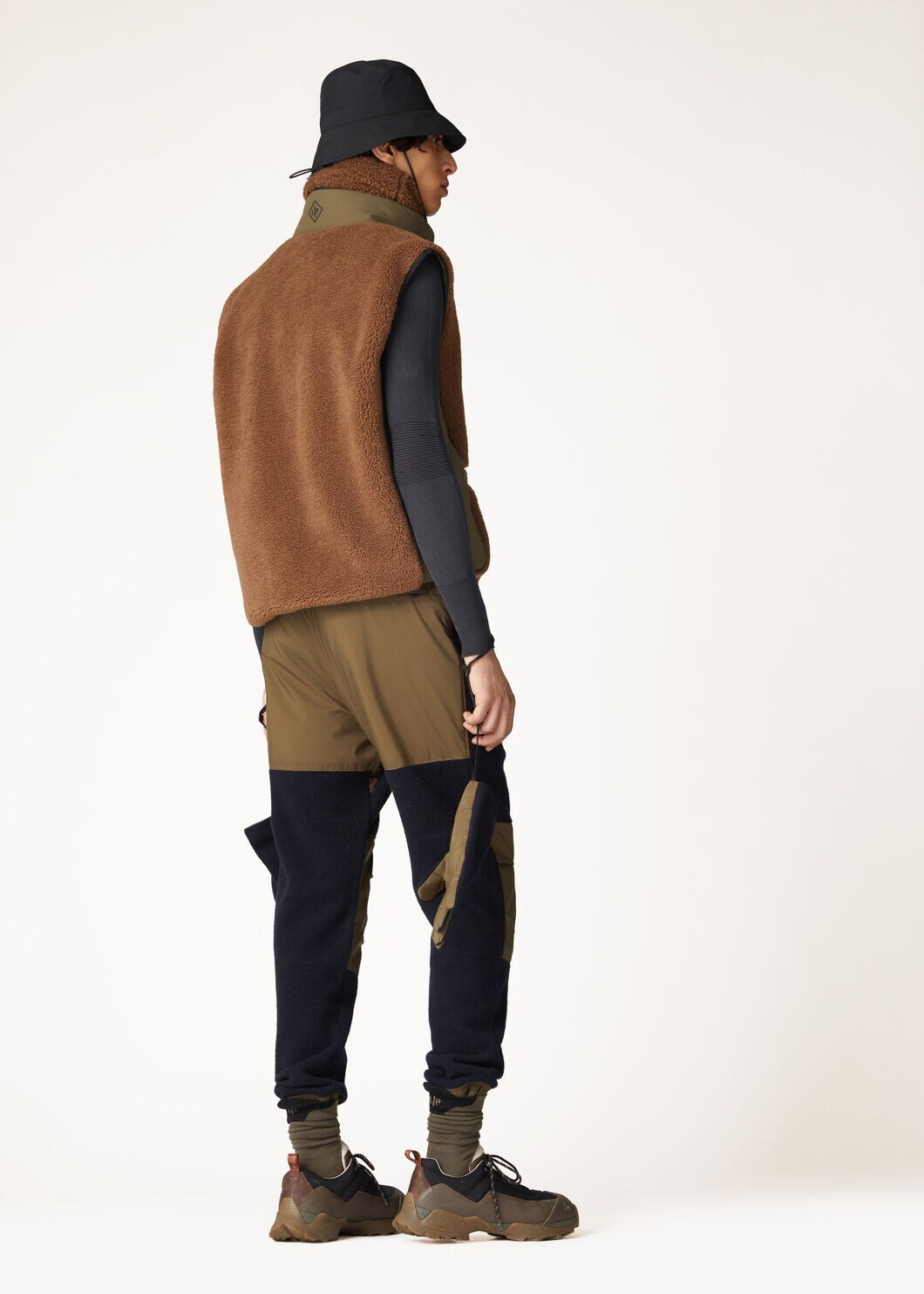 Ander Vest - 5