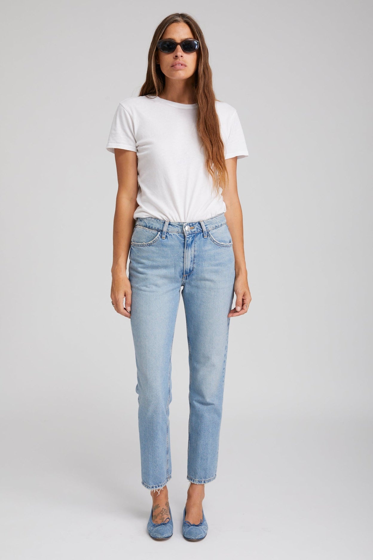 VICTORIA SLIM STRAIGHT DENIM - 3