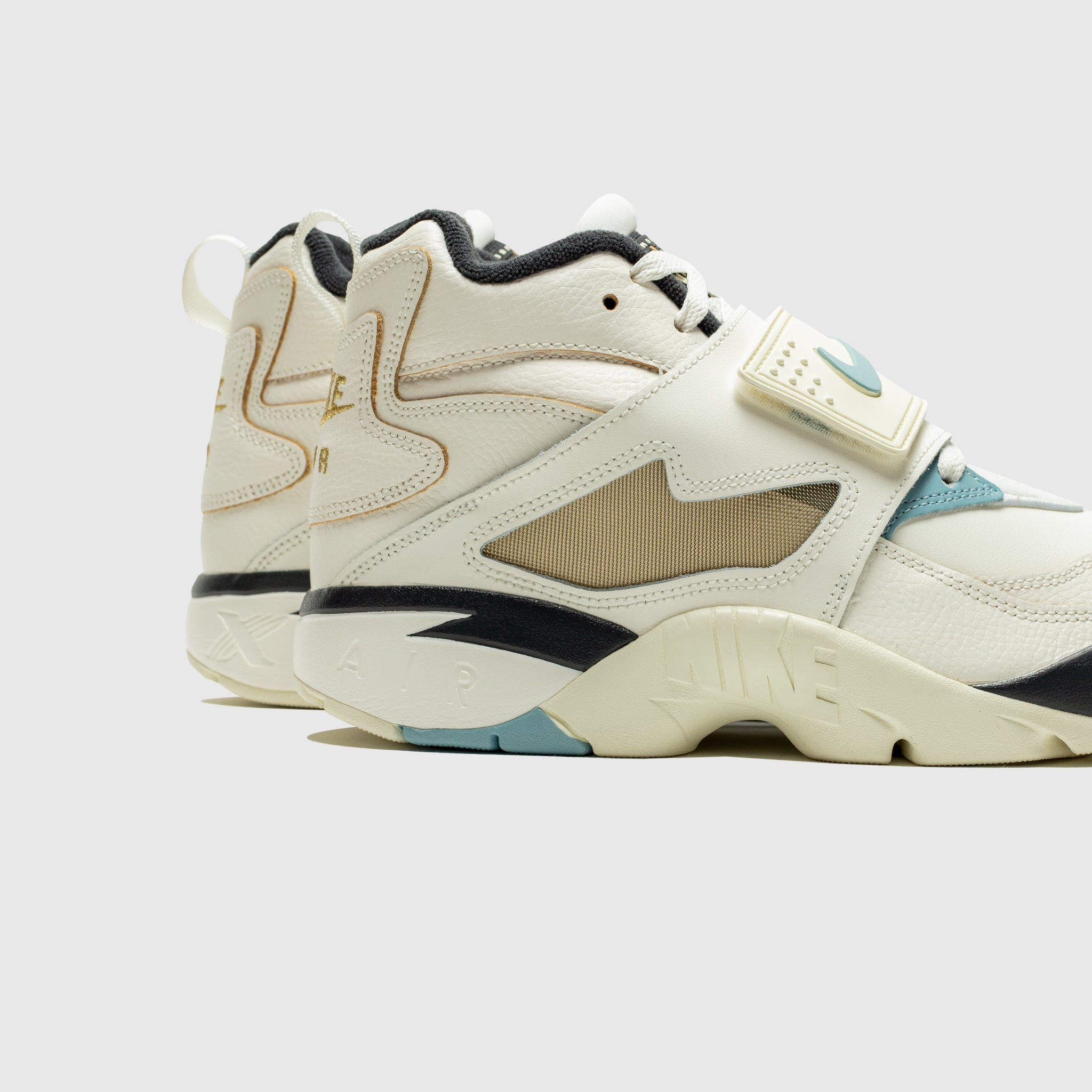 AIR DIAMOND TURF "MUST BE THE MONEY" - 5