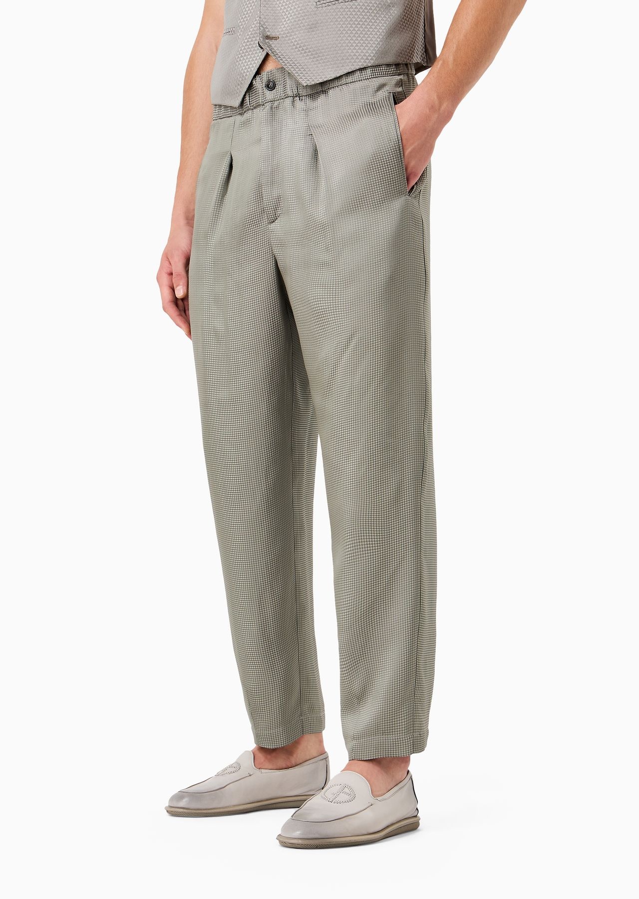 Jacquard viscose-blend single-darted trousers - 2
