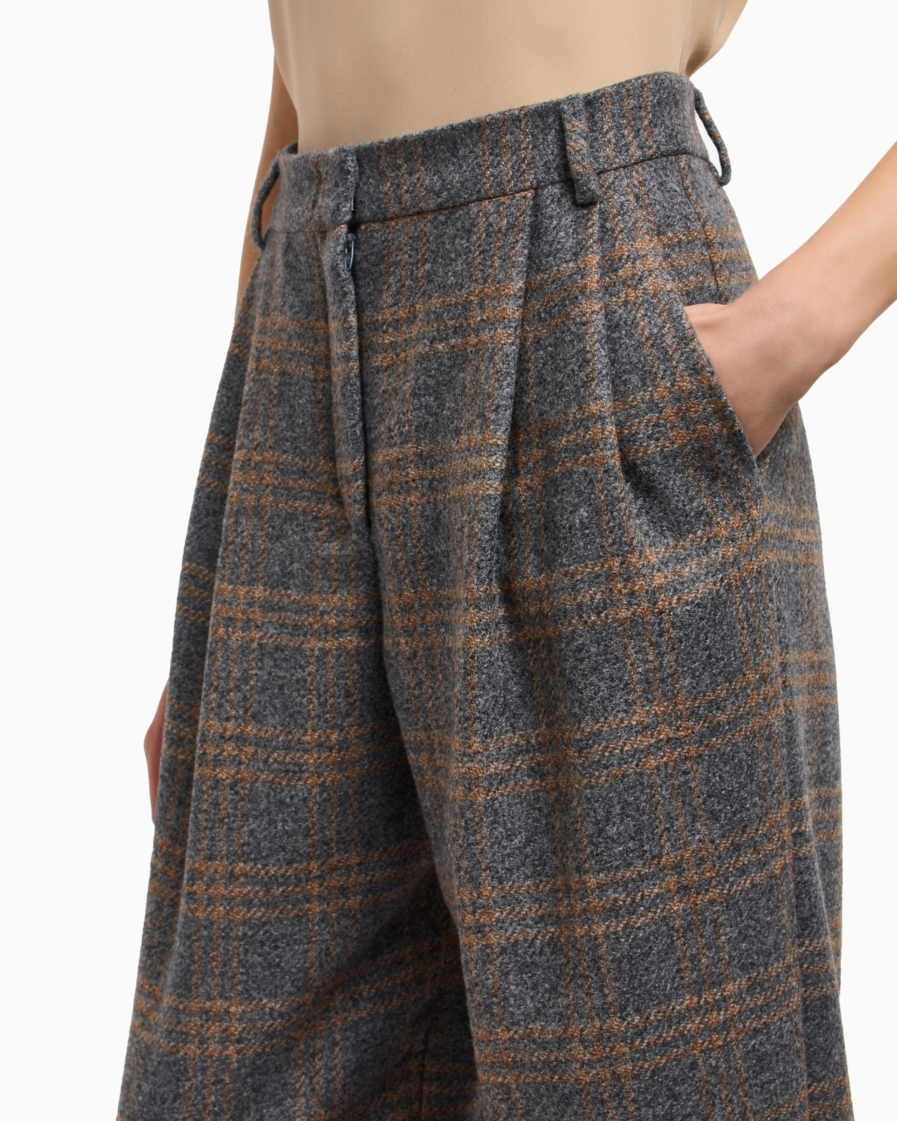 ICON CHECK-MOTIF VIRGIN-WOOL BLEND TROUSERS WITH PLEATS - 5