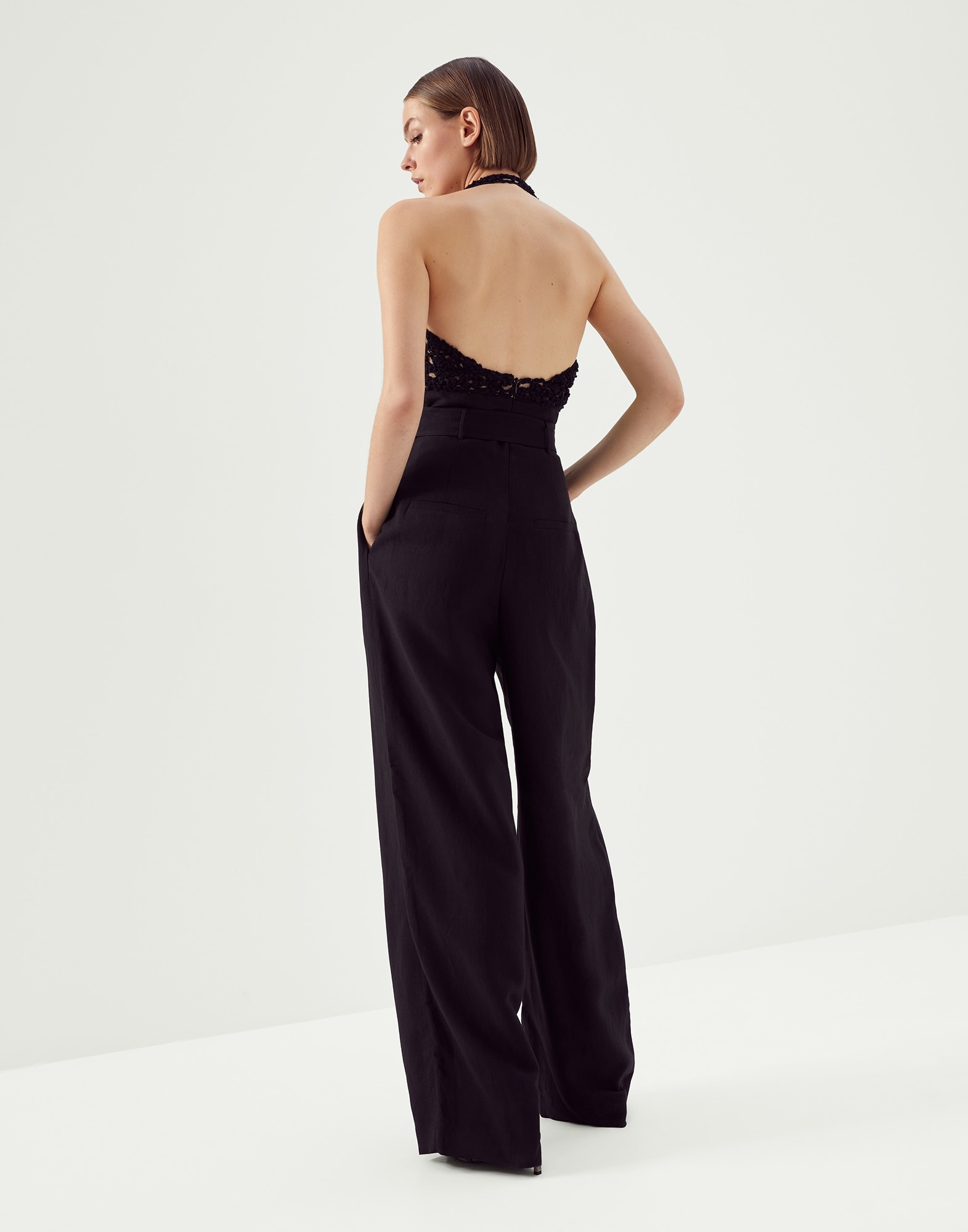 Viscose and linen fluid twill jumpsuit with handmade crochet top - 2