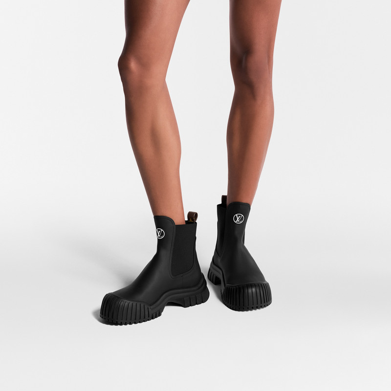 Ruby Flat Ankle Boot 8