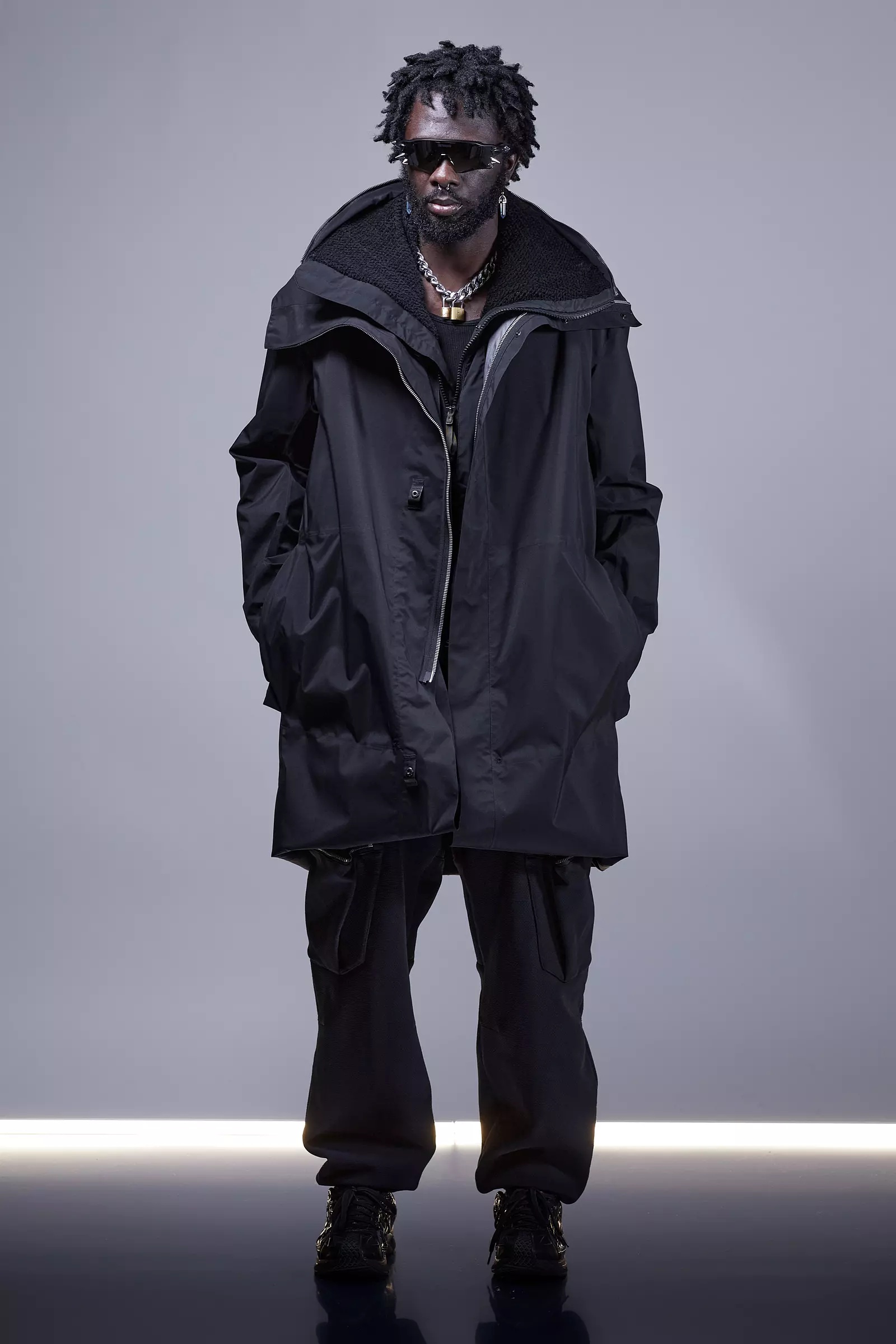 J122-GT 3L Gore-Tex Pro Coat Black - 42
